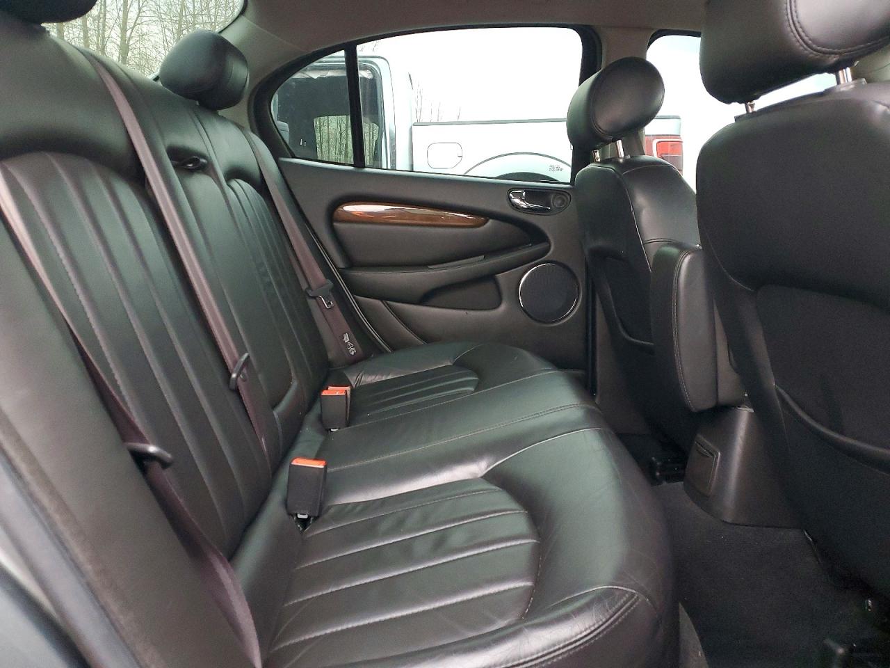 2003 Jaguar X-type 2.5 Gray vin: SAJEA51D73XD03469