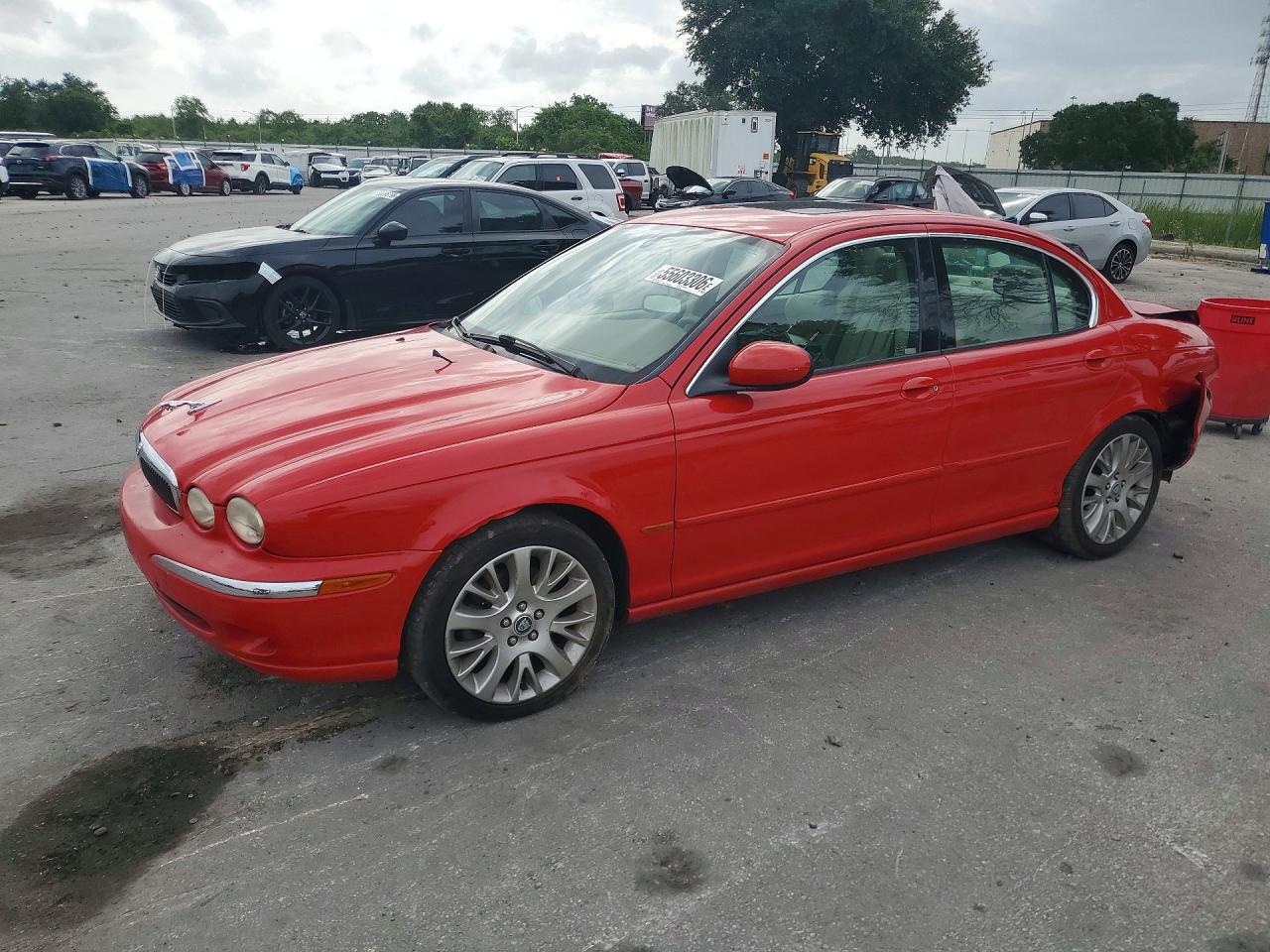 SAJEA51D83XC92739