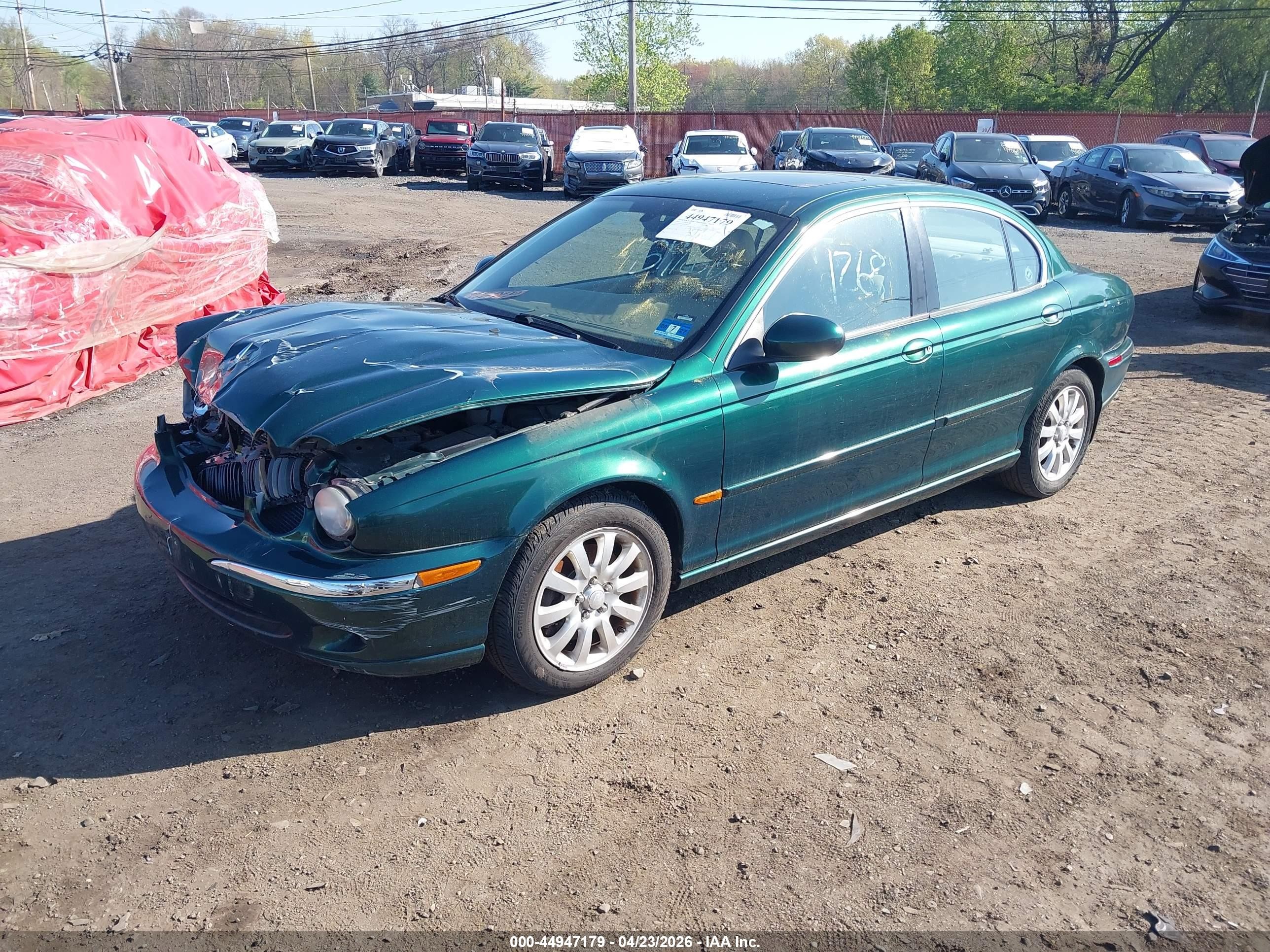 2003 Jaguar X-type 2.5 Green vin: SAJEA51D83XD44497