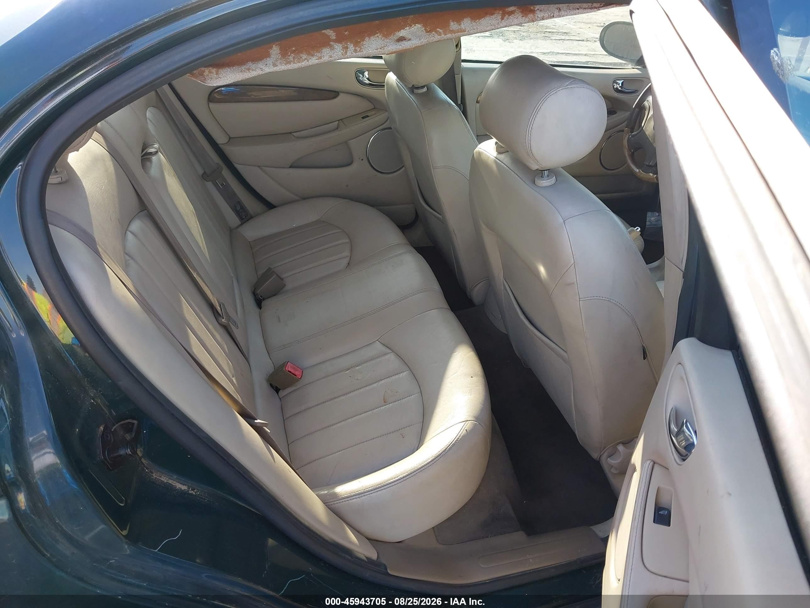 2003 Jaguar X-type 2.5 Green vin: SAJEA51D83XD49781