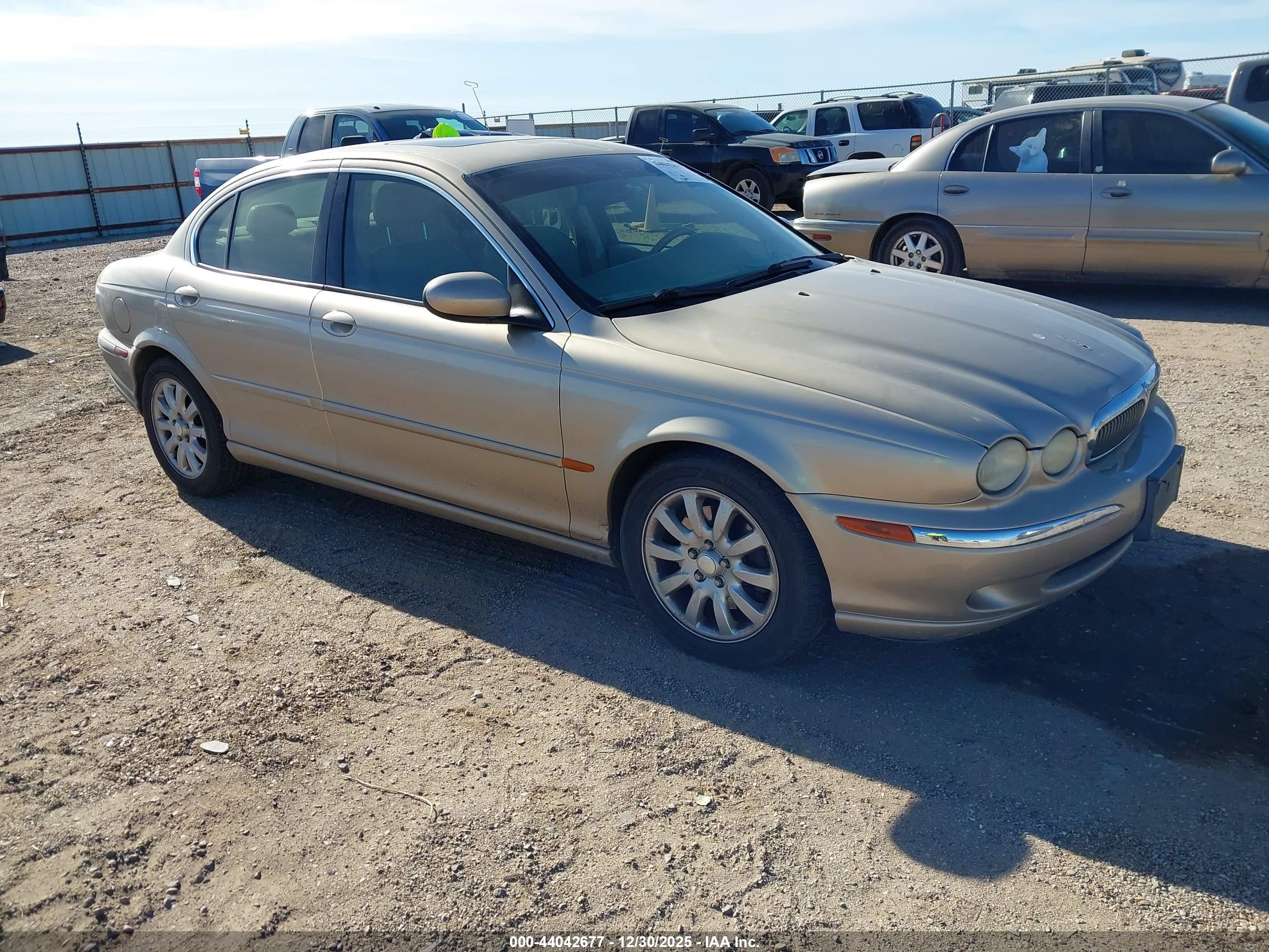 SAJEA51DX3XD38667