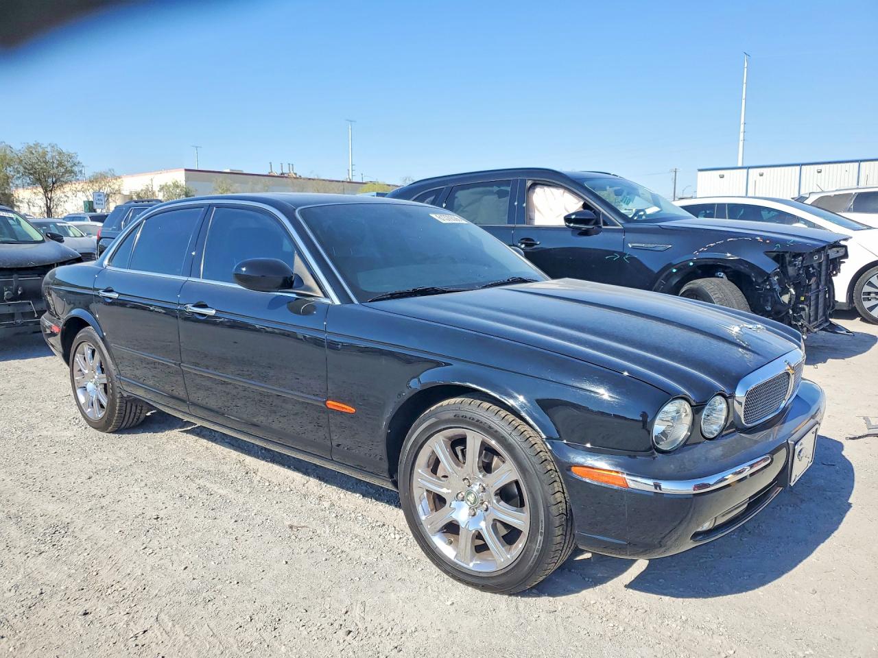 2004 Jaguar Xj8 Black vin: SAJEA71C04SG11570