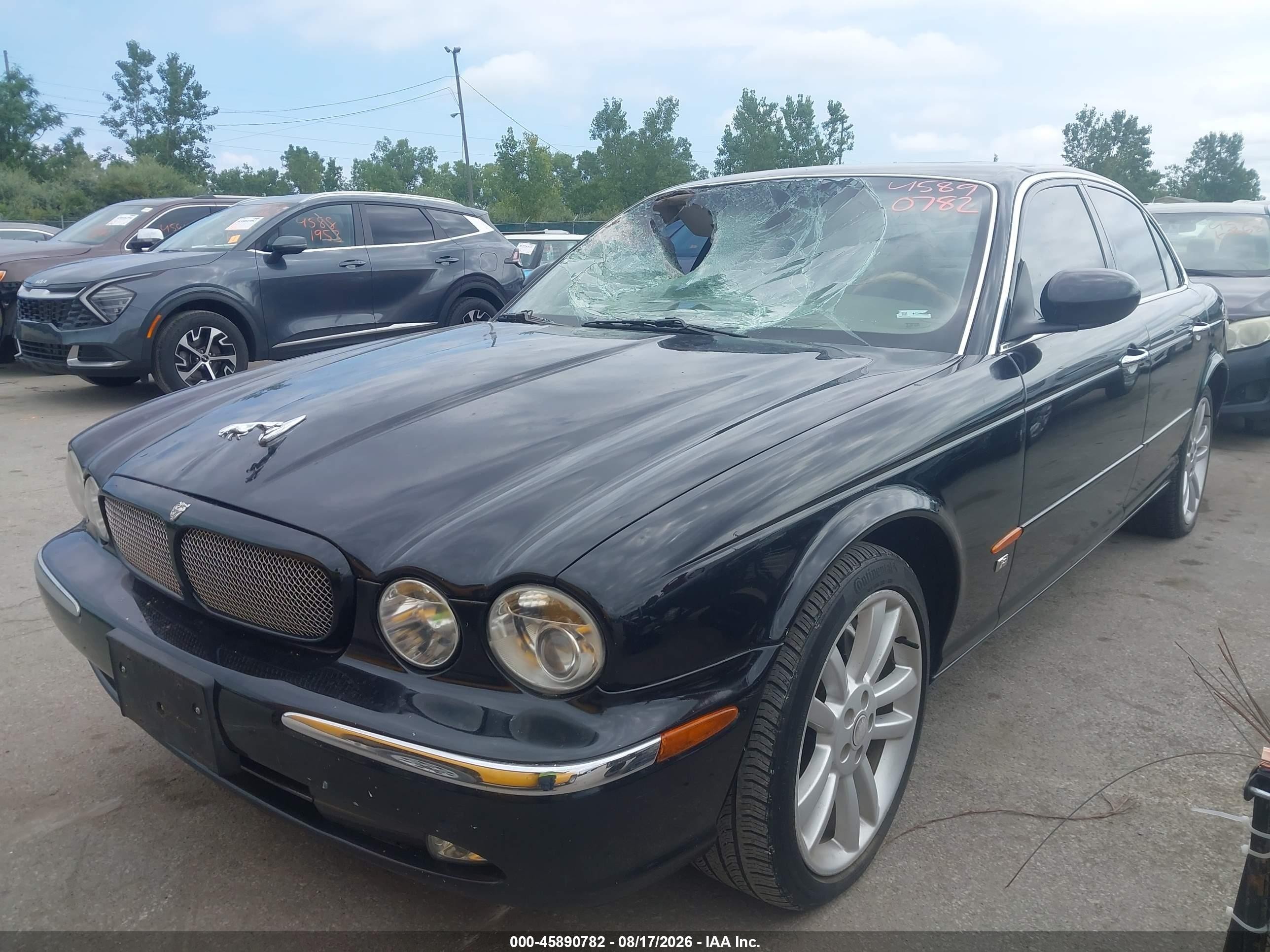 2004 Jaguar Xj Xjr Black vin: SAJEA73B34TG06880