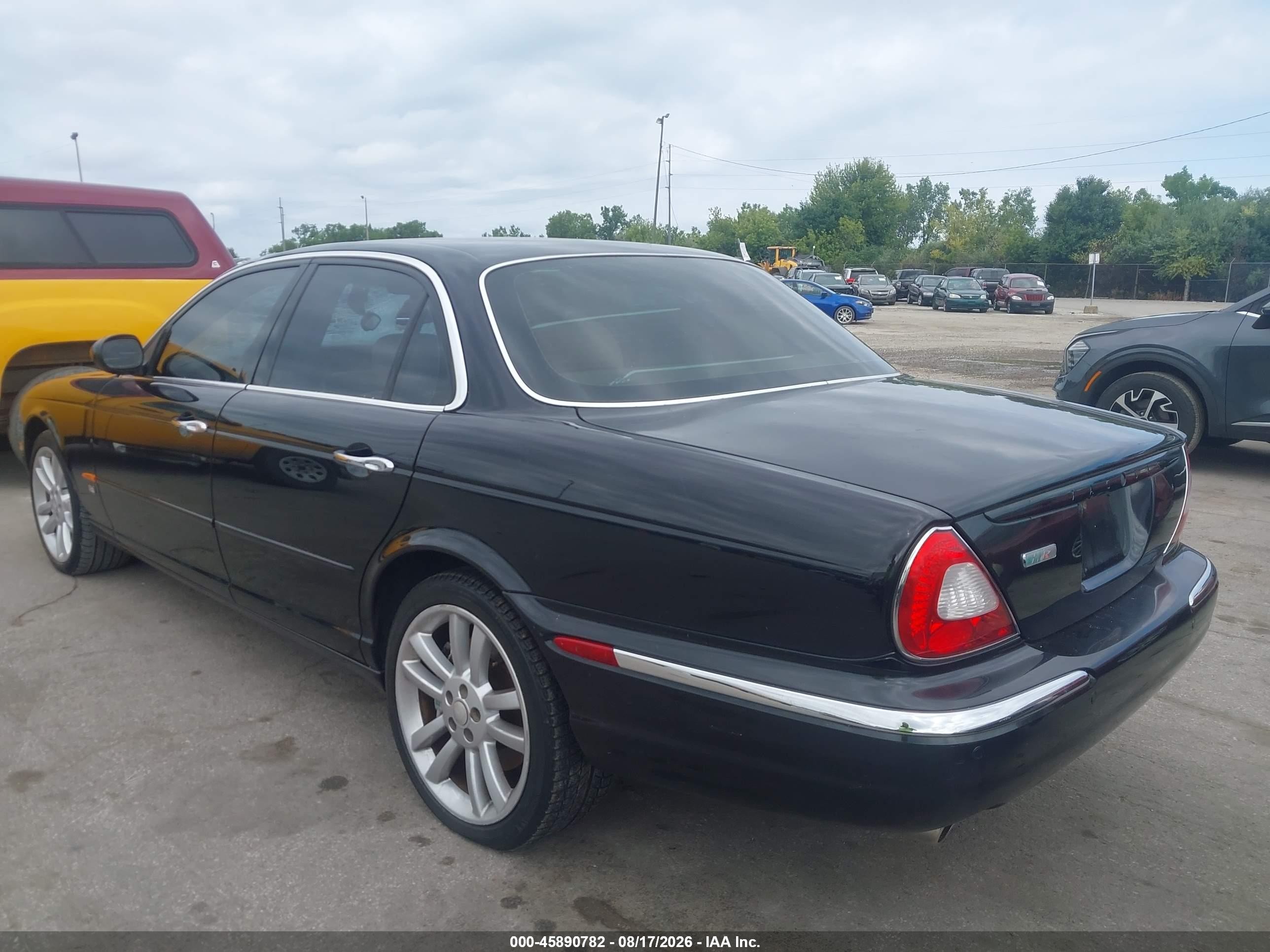 2004 Jaguar Xj Xjr Black vin: SAJEA73B34TG06880