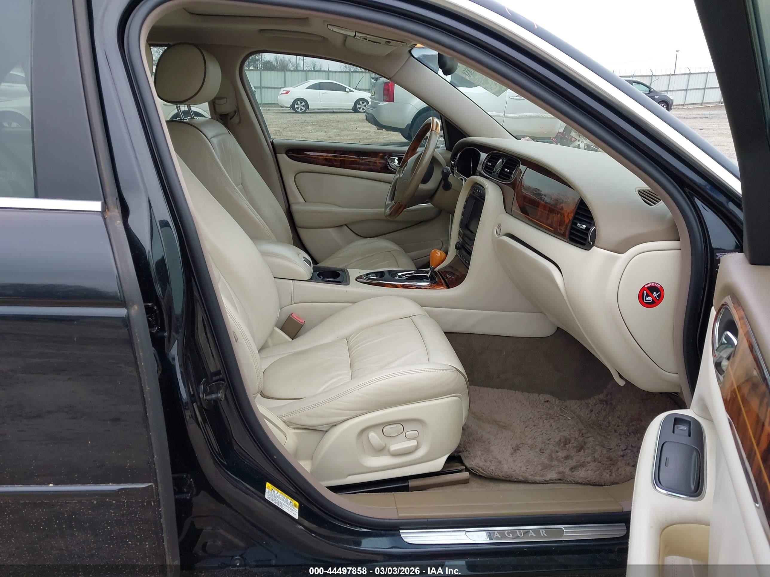 2004 Jaguar Xj Vanden Plas Black vin: SAJEA74C94SG05178