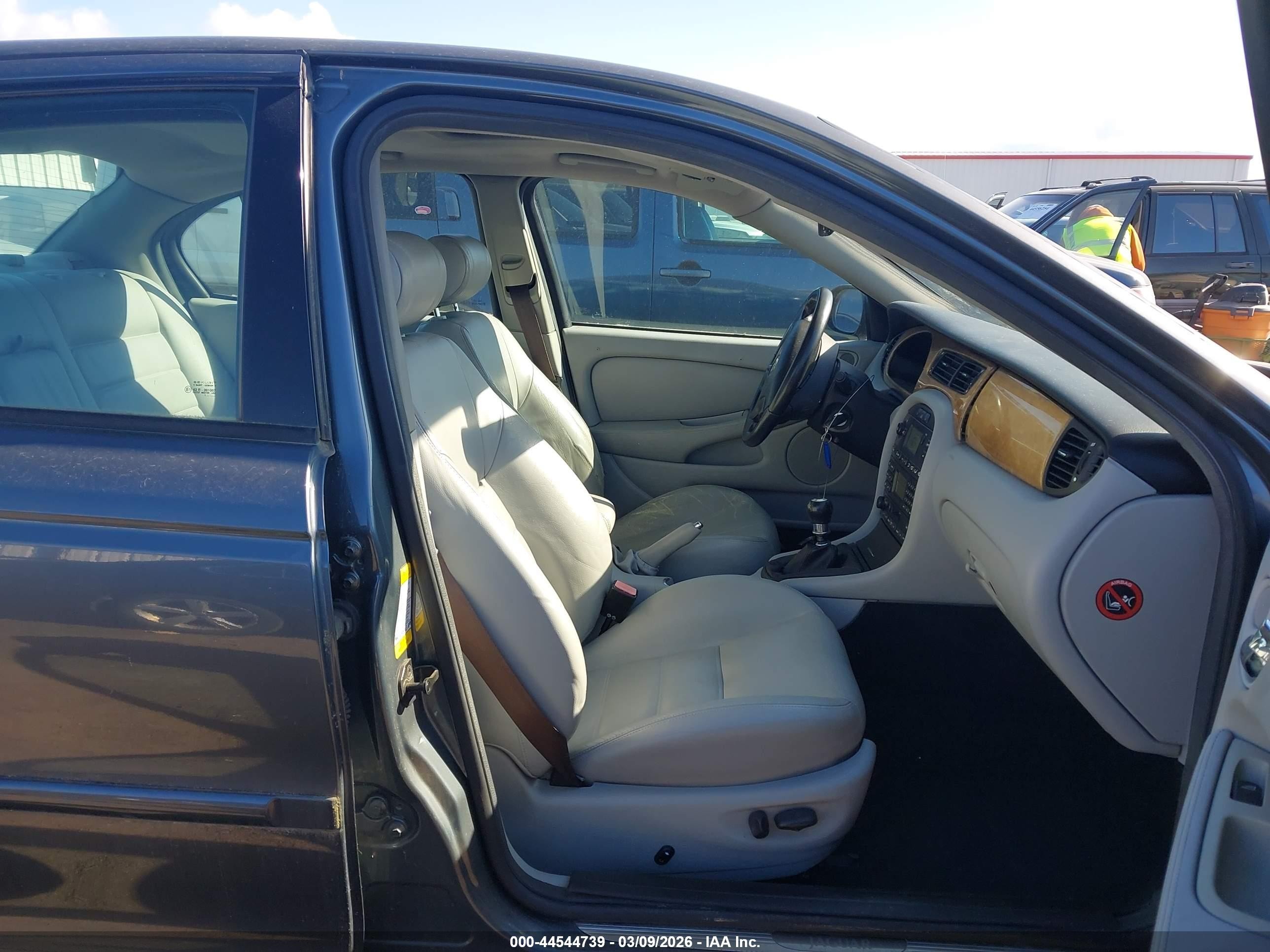 2002 Jaguar X-type 3.0l Blue vin: SAJEB53C92WC16548