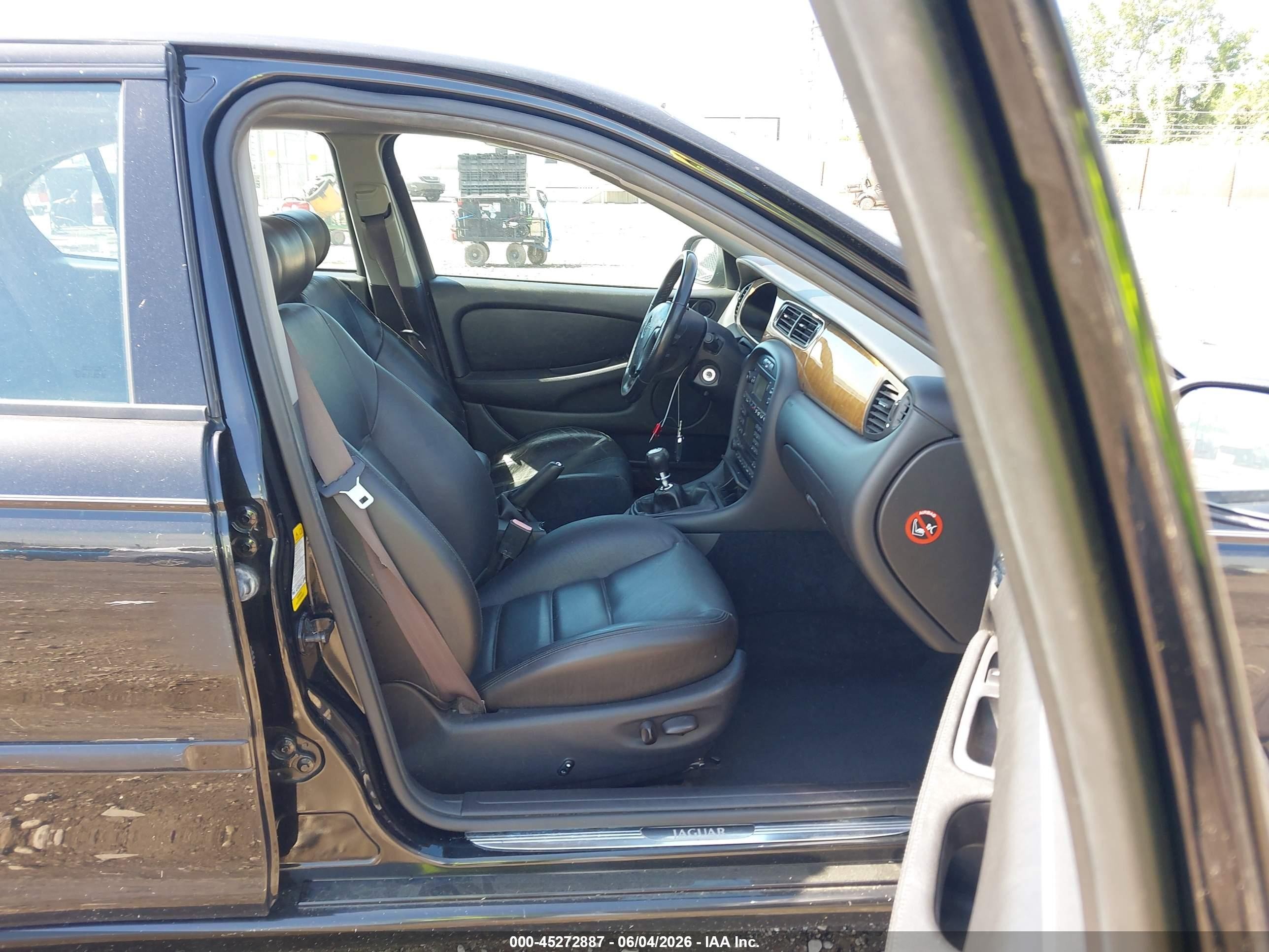 2002 Jaguar X-type 2.5l Black vin: SAJEB53D62XC44455