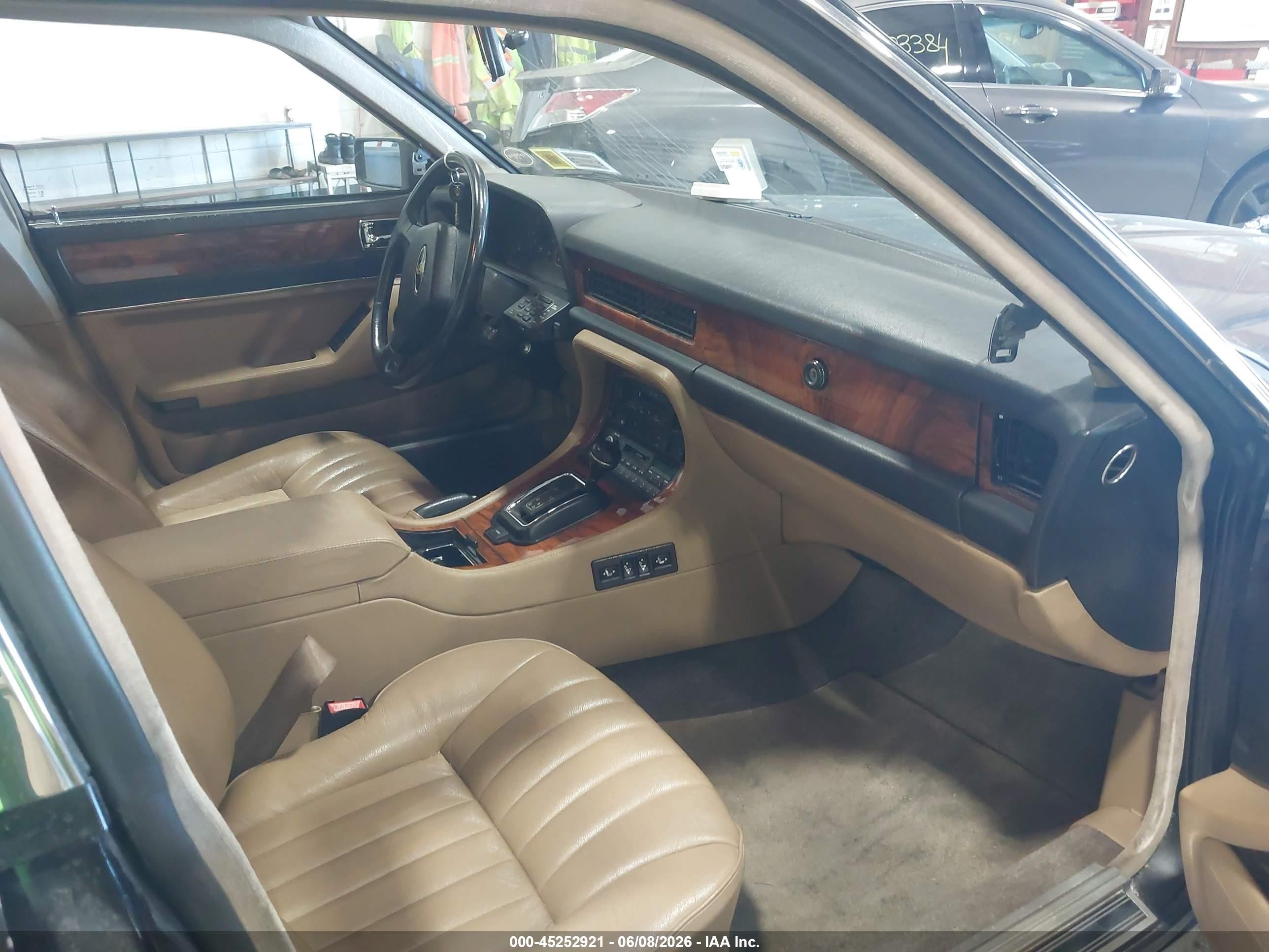 1990 Jaguar Xj6 Baseline Черный vin: SAJFY1740LC618778