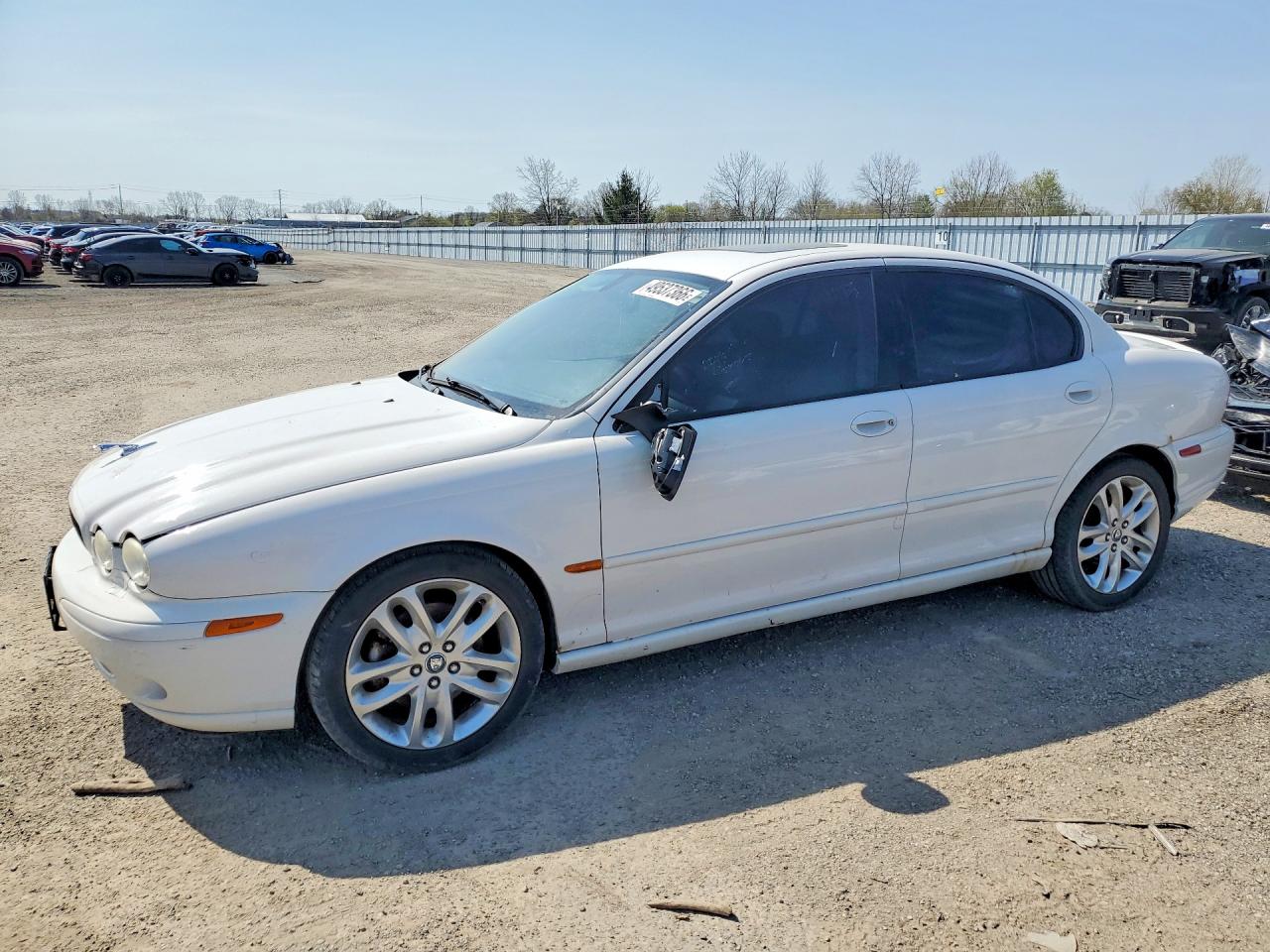 2003 Jaguar X-type Sport 2.5 White vin: SAJGA53D43XD19201