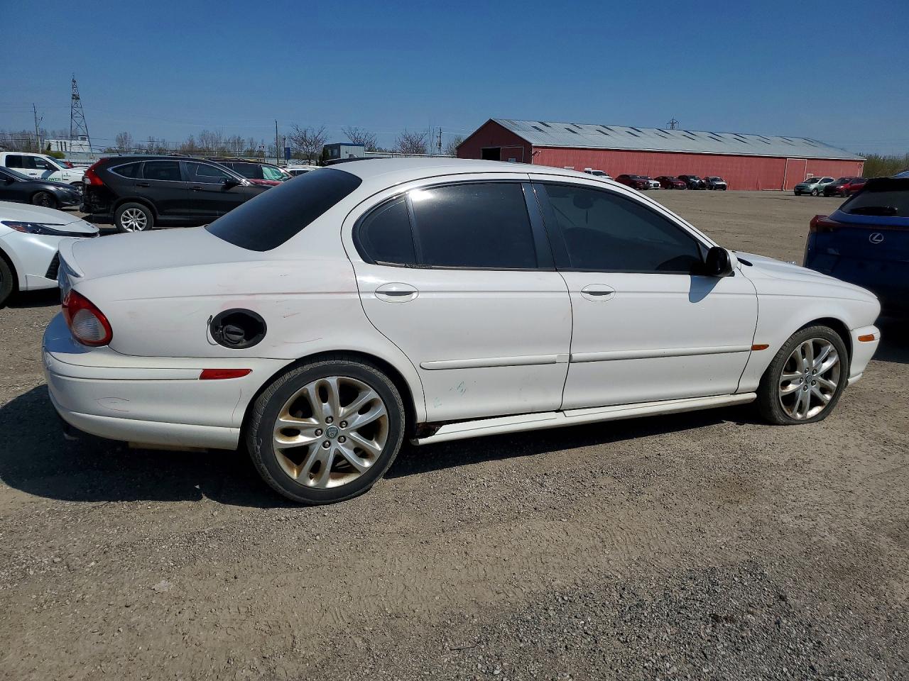 2003 Jaguar X-type Sport 2.5 White vin: SAJGA53D43XD19201