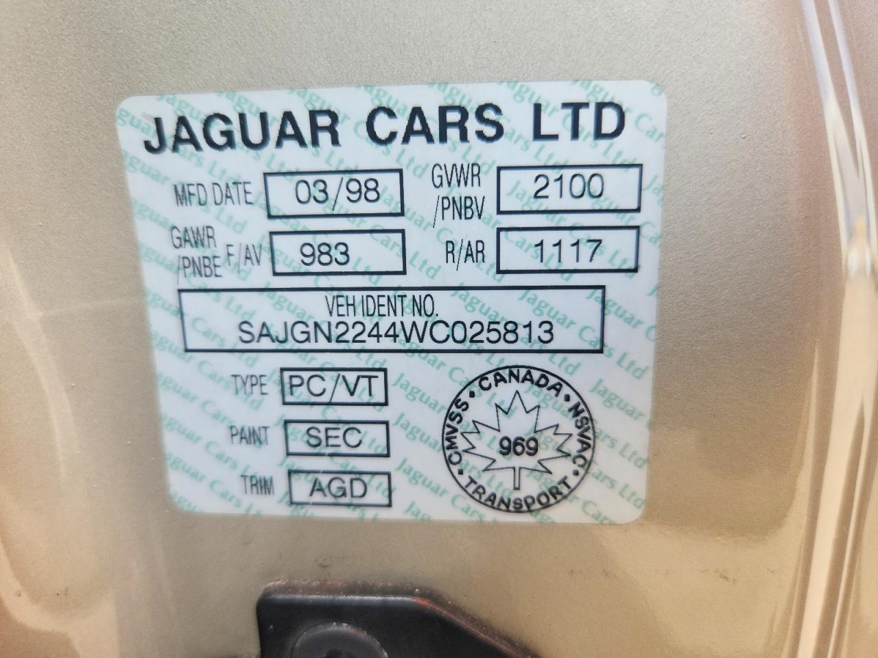 1998 Jaguar Xk8 Gold vin: SAJGN2244WC025813