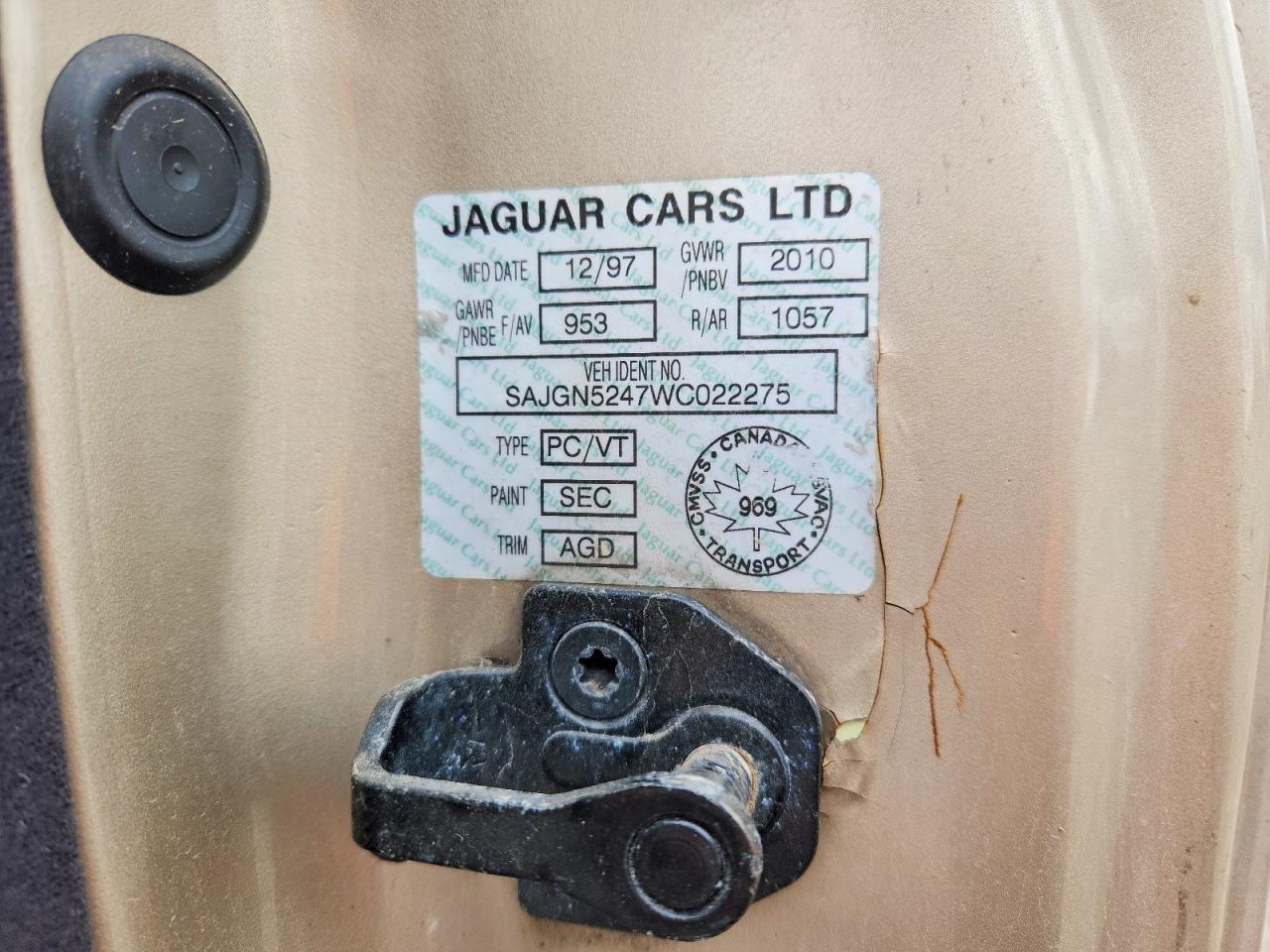 1998 Jaguar Xk8 Gold vin: SAJGN5247WC022275