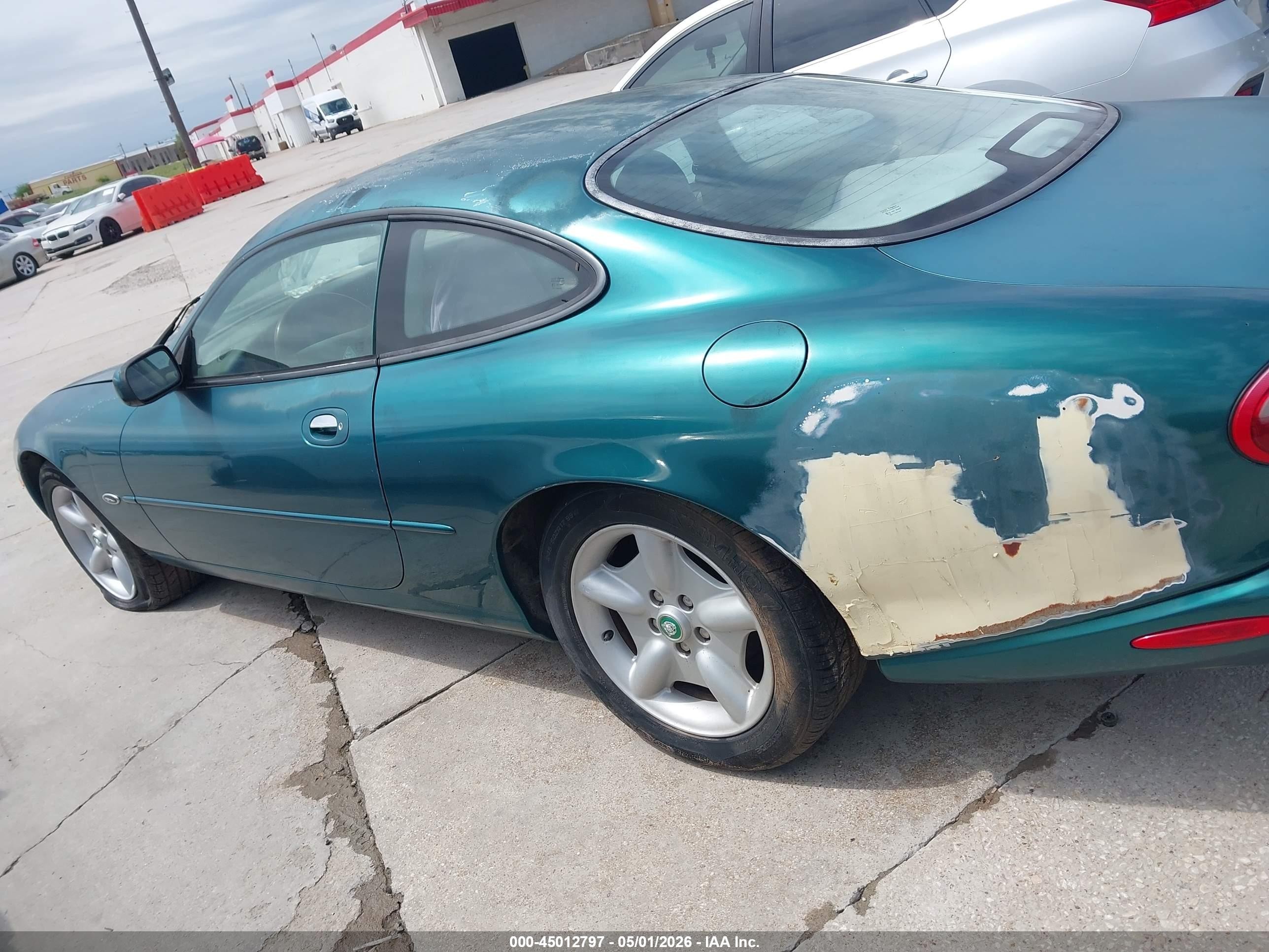 1997 Jaguar Xk8 4.0 Green vin: SAJGN5749VC001922
