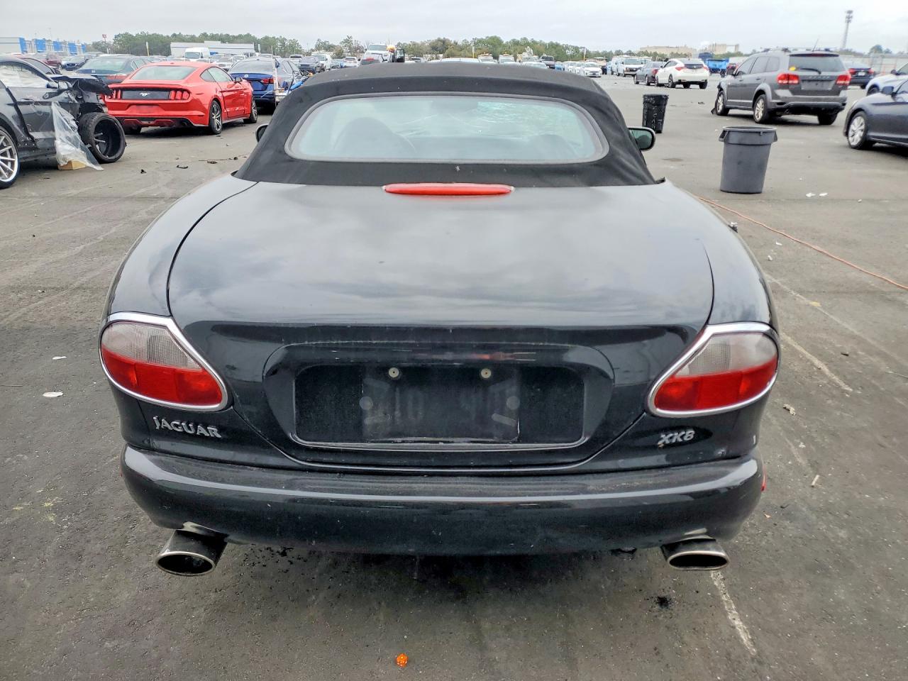1999 Jaguar Xk8 Black vin: SAJGX2041XC035598