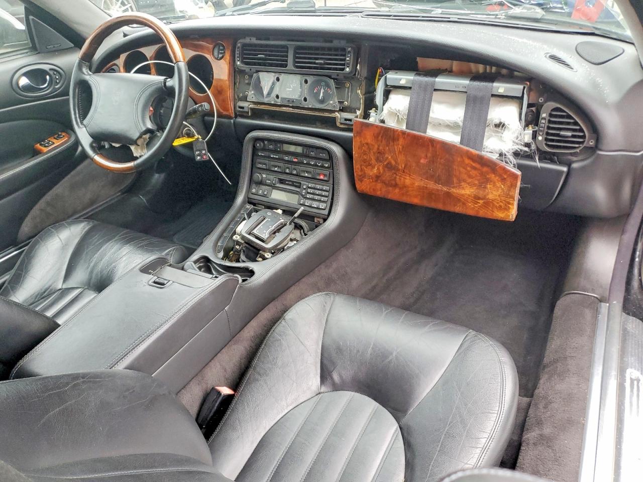 1999 Jaguar Xk8 Black vin: SAJGX2041XC035598