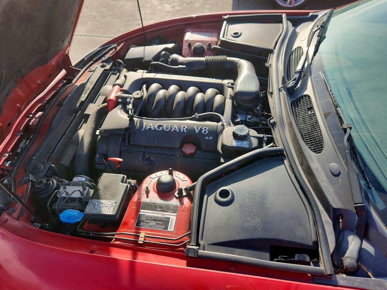 1999 Jaguar Xk8 Red vin: SAJGX2044XC037183