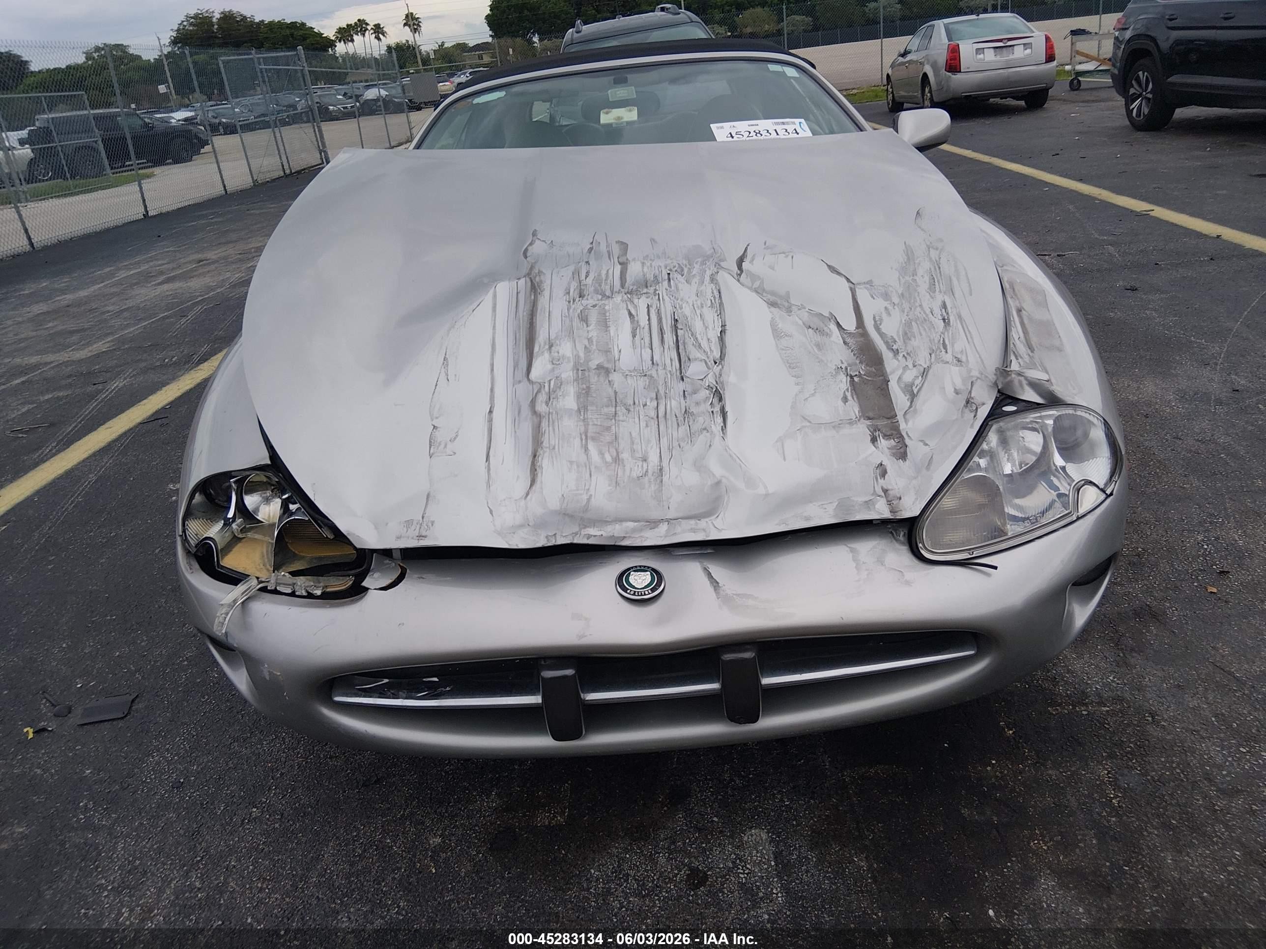 1999 Jaguar Xk8   Gray vin: SAJGX2046XC034043