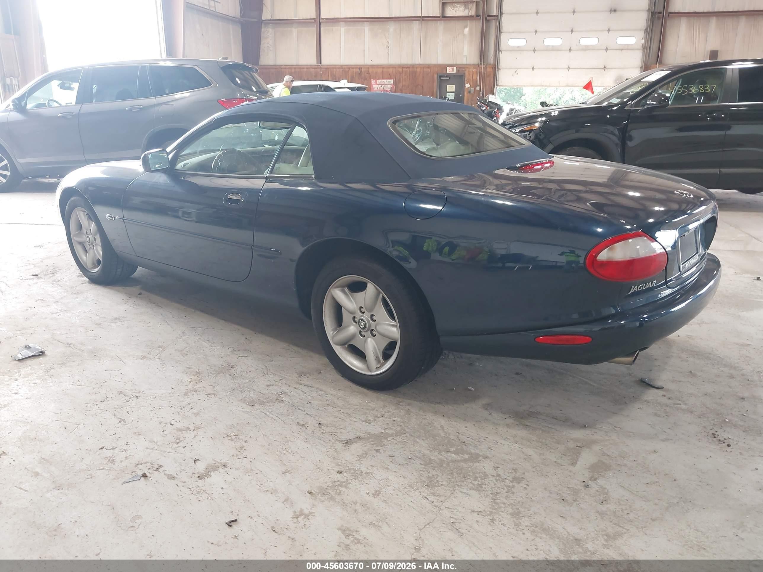 1998 Jaguar Xk8   Синий vin: SAJGX2240WC028895