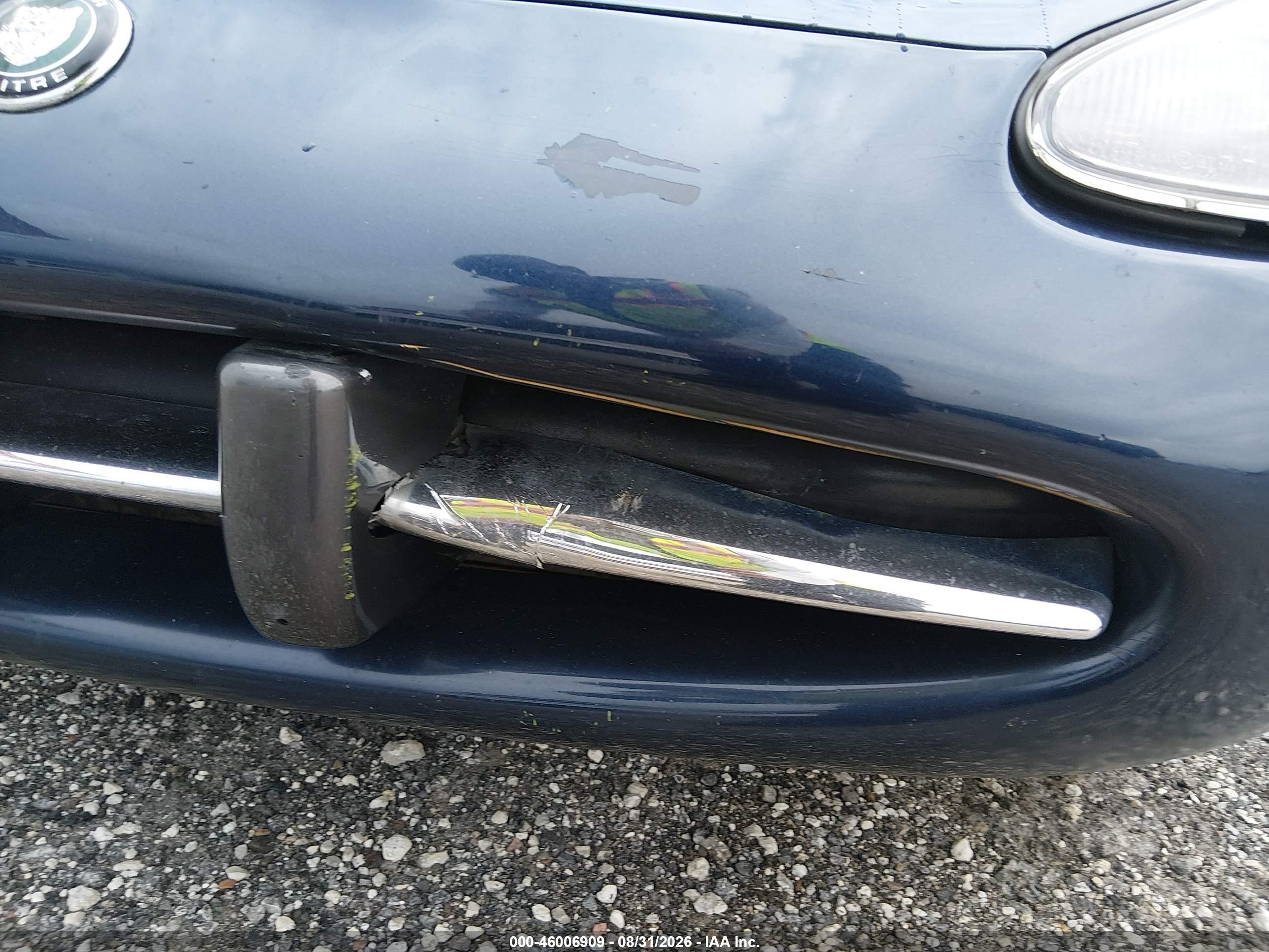 1998 Jaguar Xk8   Blue vin: SAJGX2244WC021190
