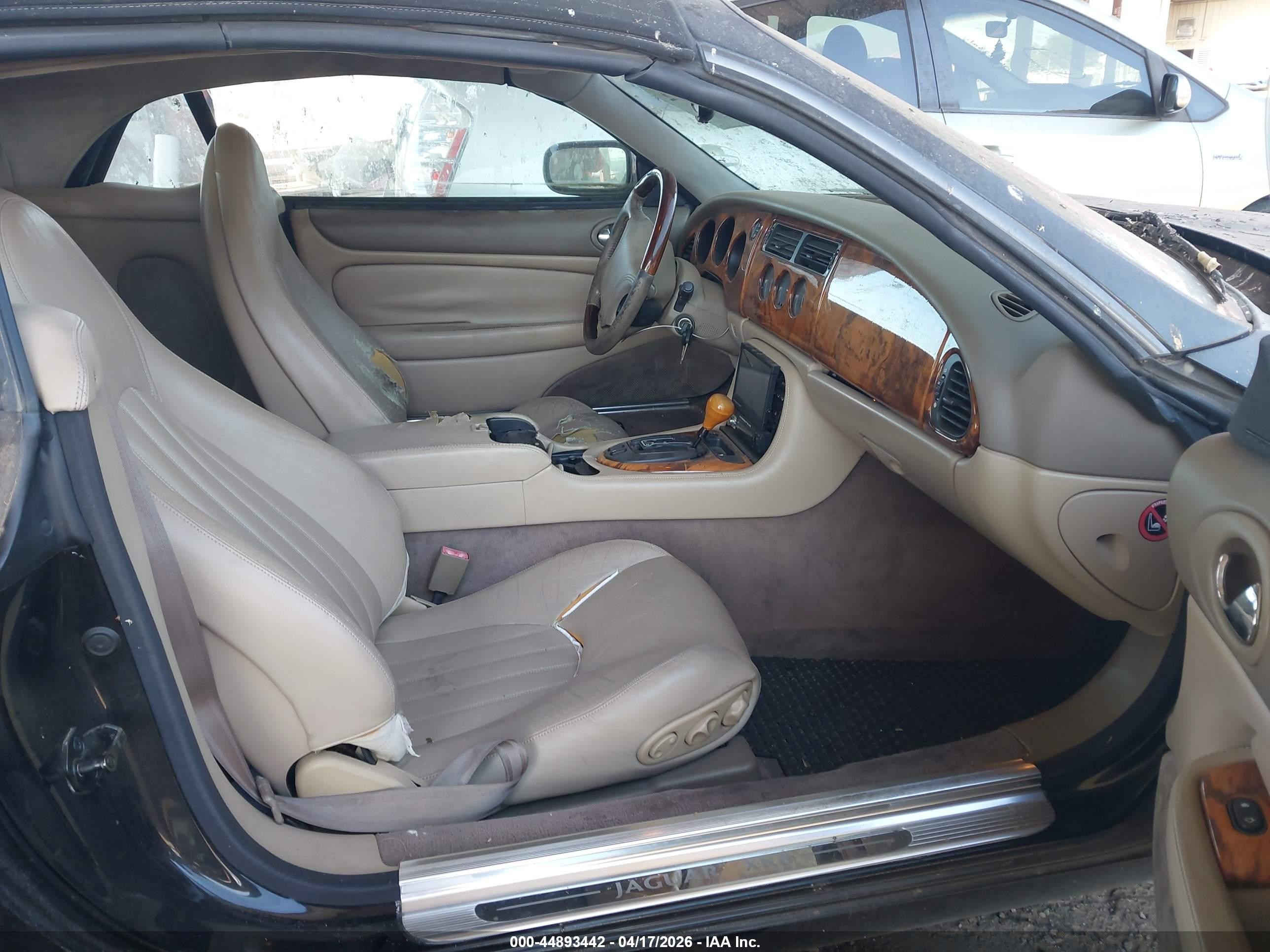 1998 Jaguar Xk8   Black vin: SAJGX2248WC026263