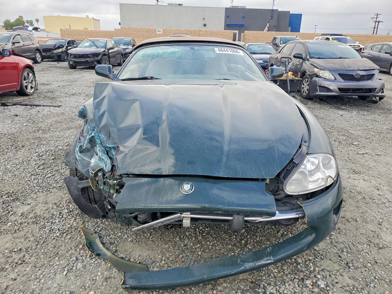 1998 Jaguar Xk8 Green vin: SAJGX2248WC028966