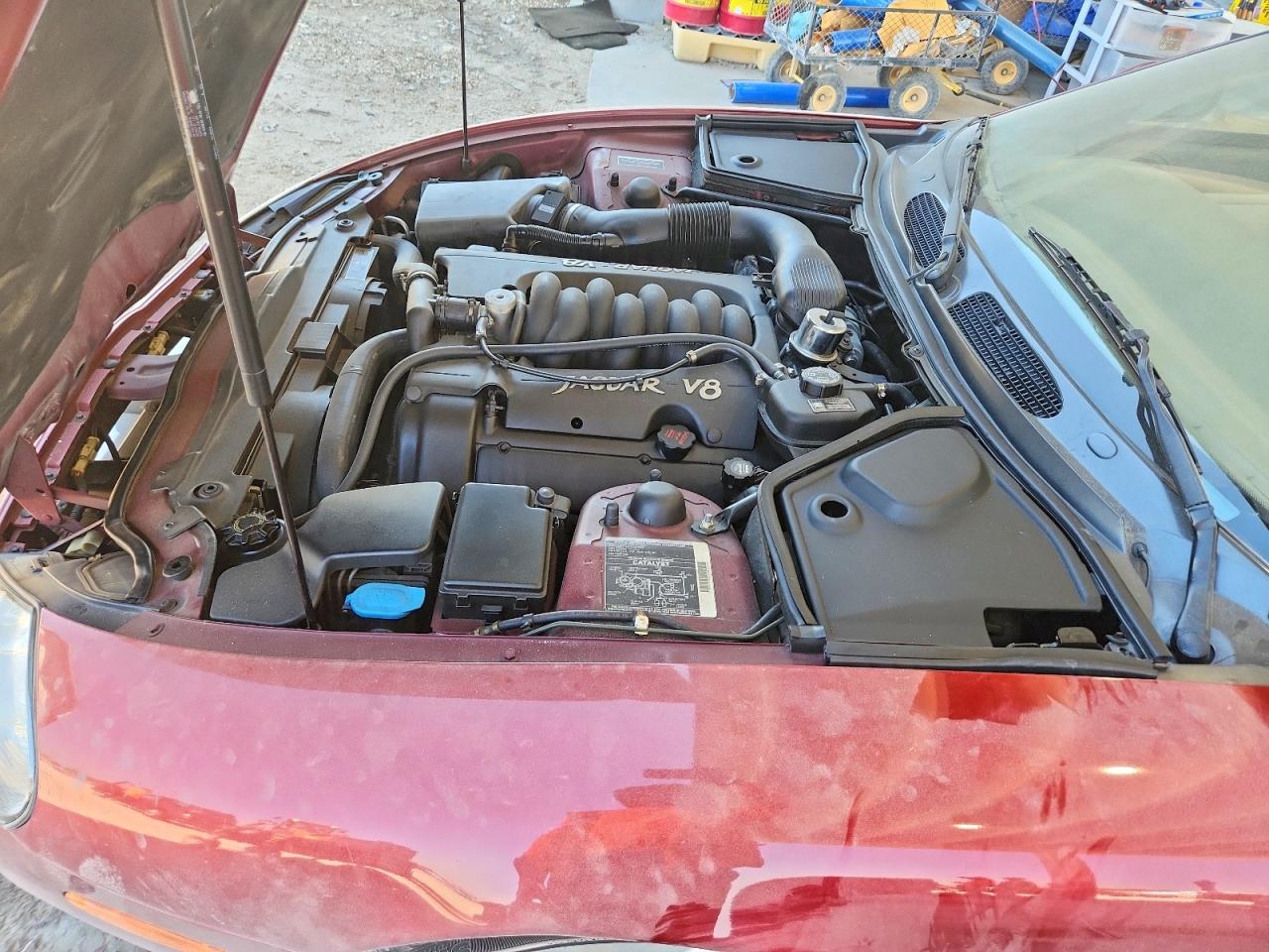 1997 Jaguar Xk8 Red vin: SAJGX2748VC005677