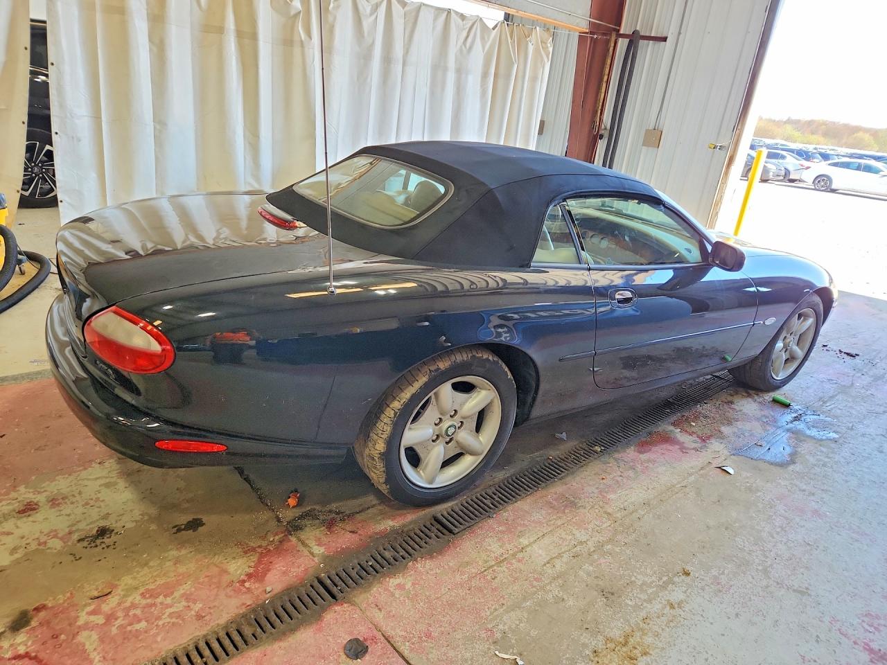 1997 Jaguar Xk8 Black vin: SAJGX274XVC013229