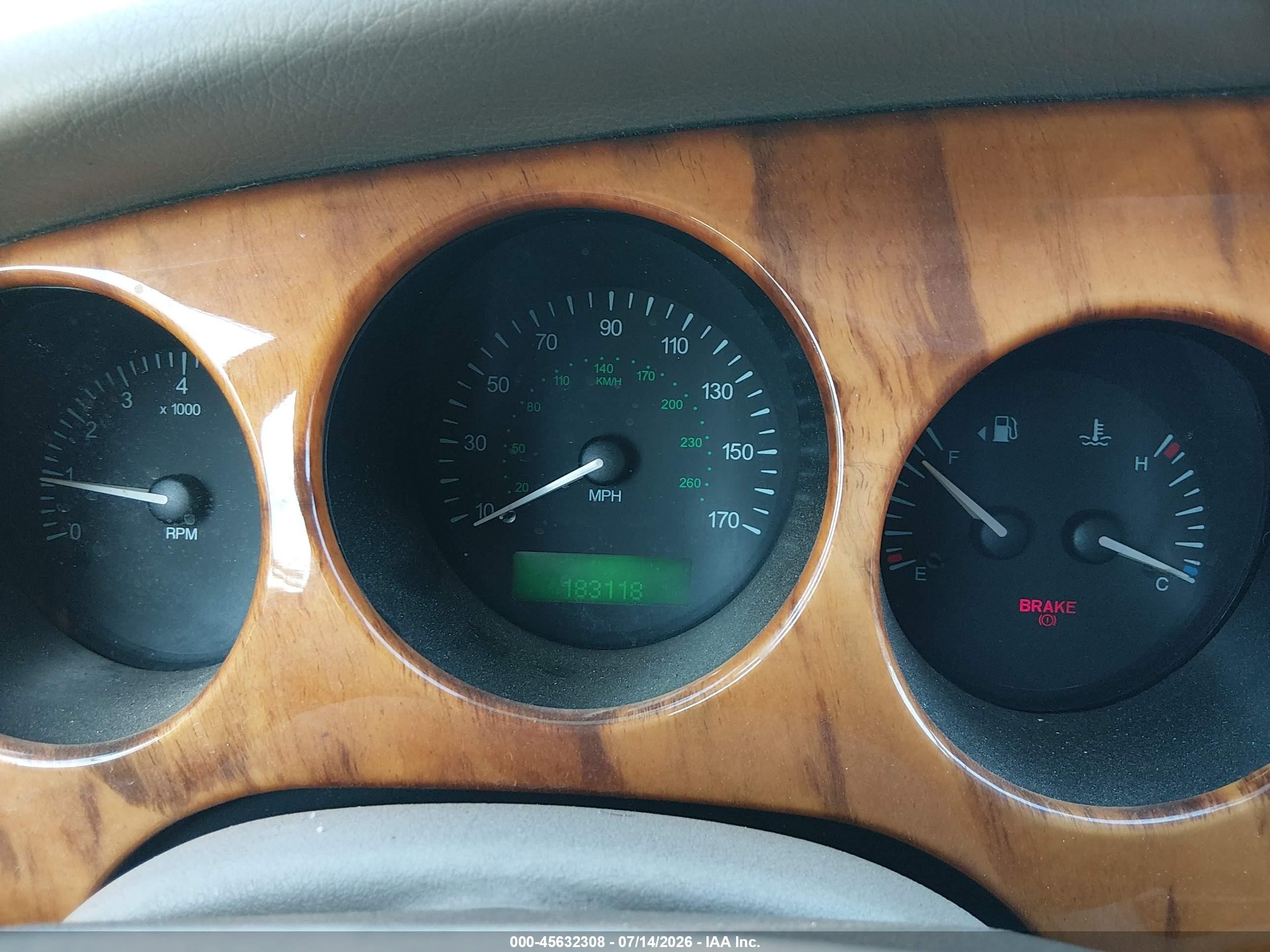 1998 Jaguar Xk8   Burgundy vin: SAJGX5241WC025862