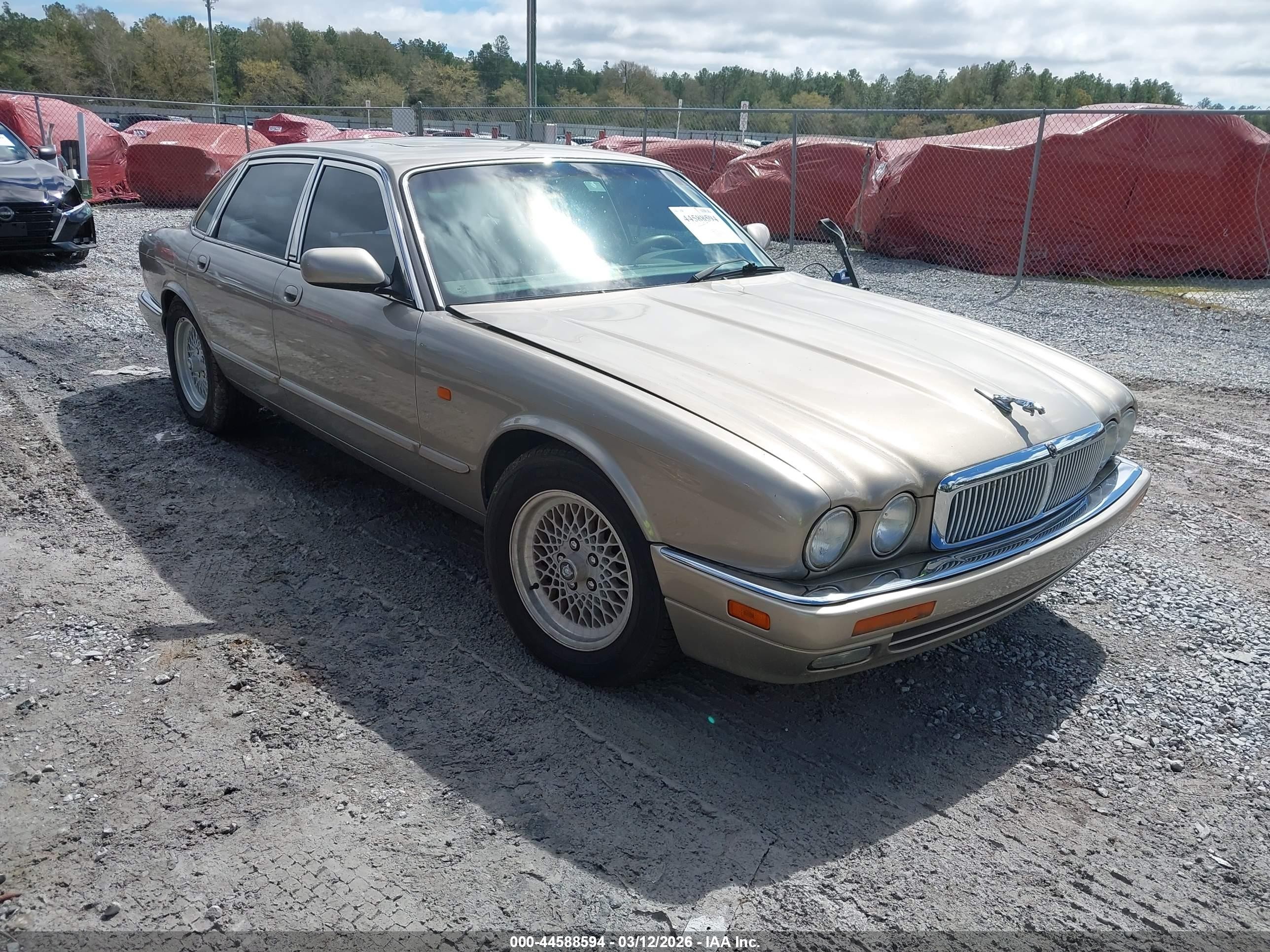 1996 Jaguar Xj6   Gold vin: SAJHX1241TC774556
