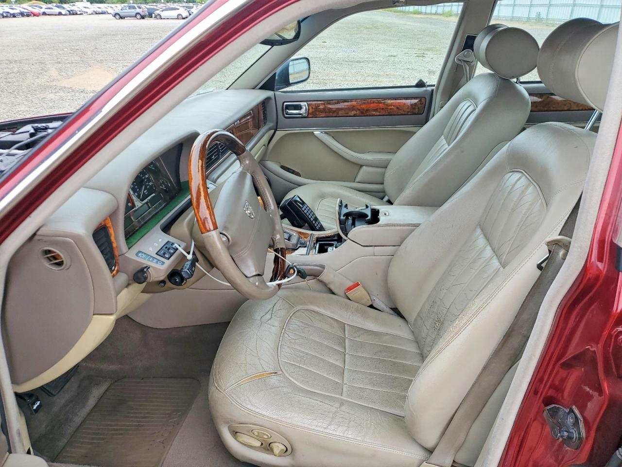 1996 Jaguar Xj6 Red vin: SAJHX1247TC773895