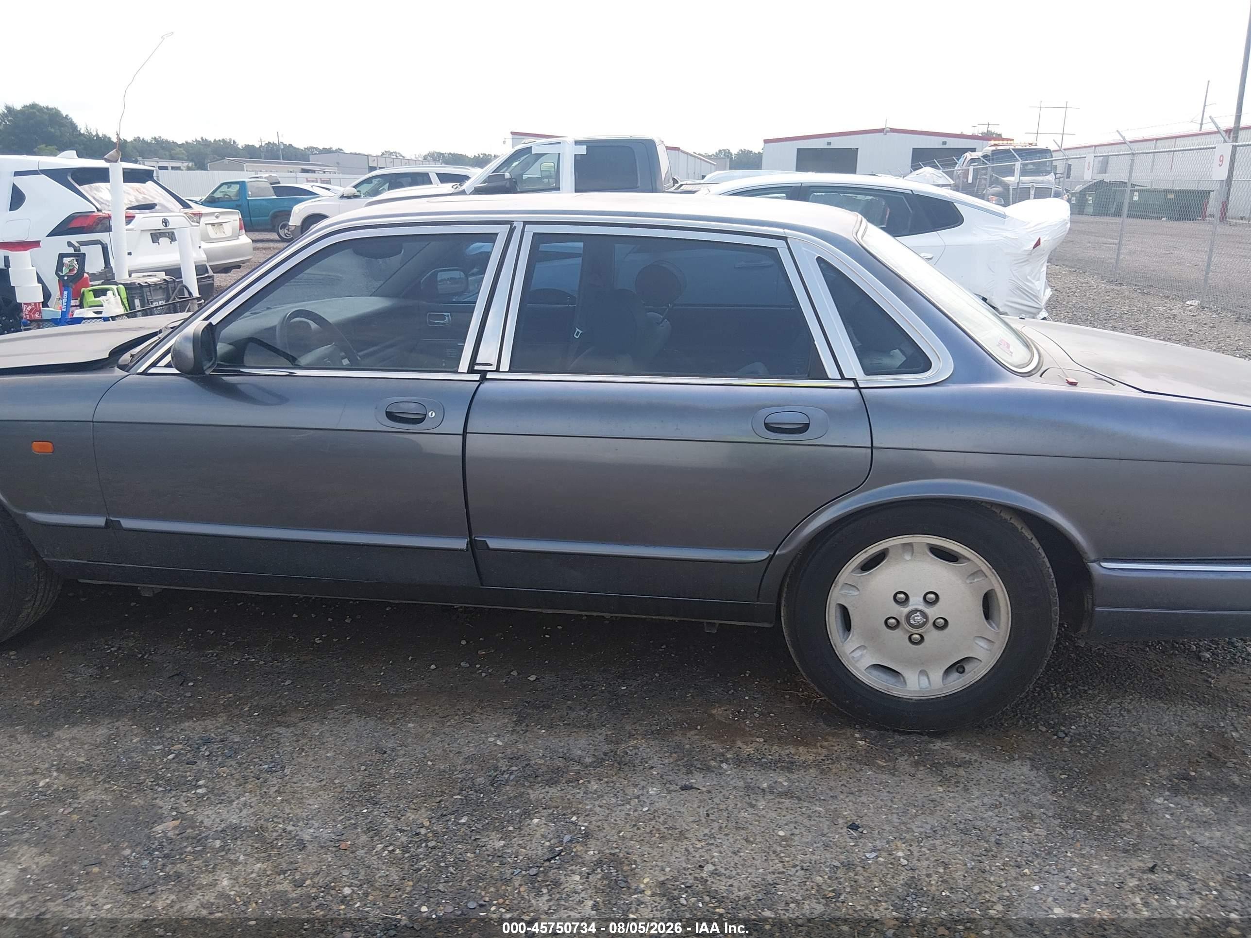 1996 Jaguar Xj6   Gray vin: SAJHX1248TC773419
