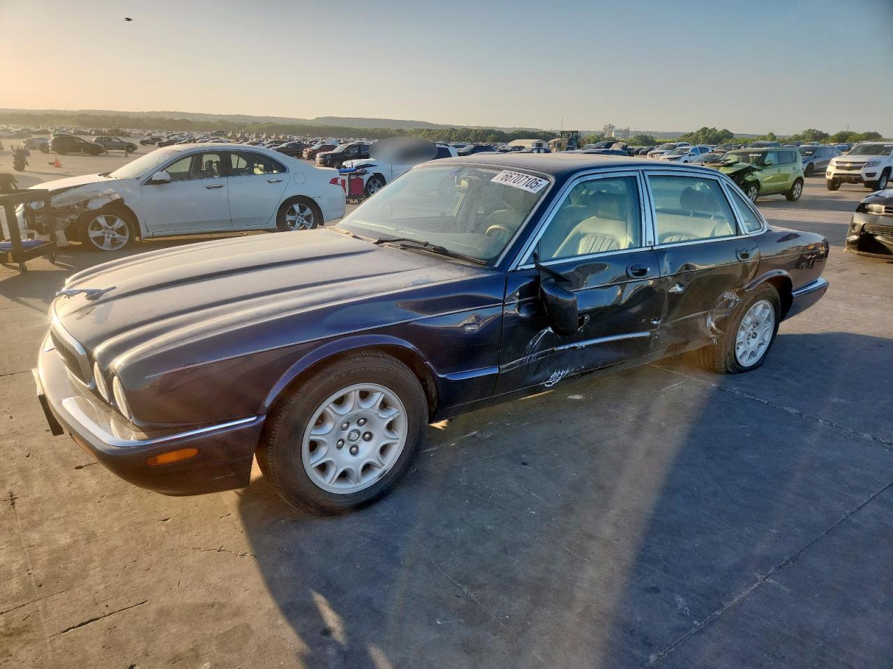 SAJHX1249WC821367