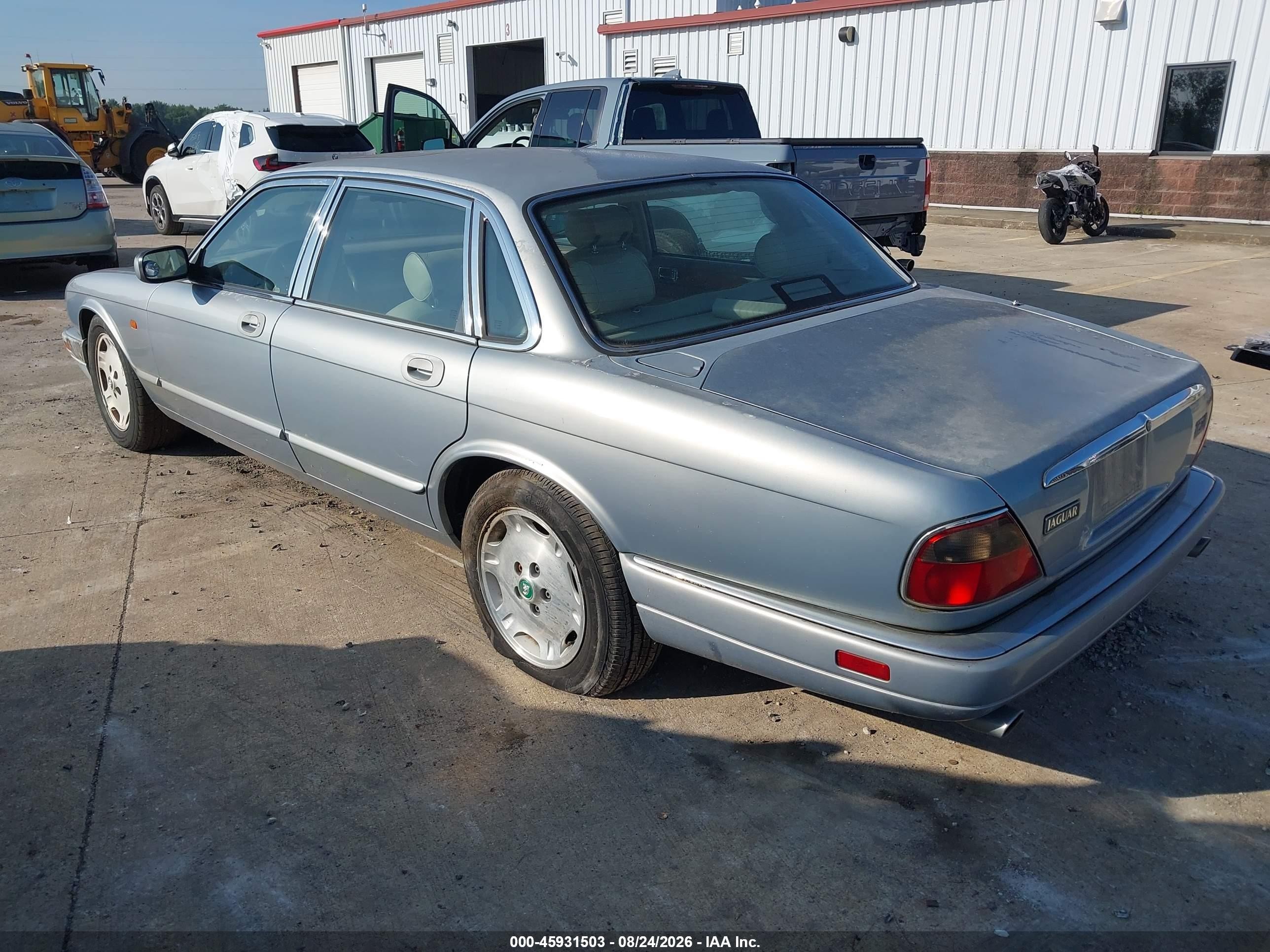 1995 Jaguar Xj6   Blue vin: SAJHX1741SC737949