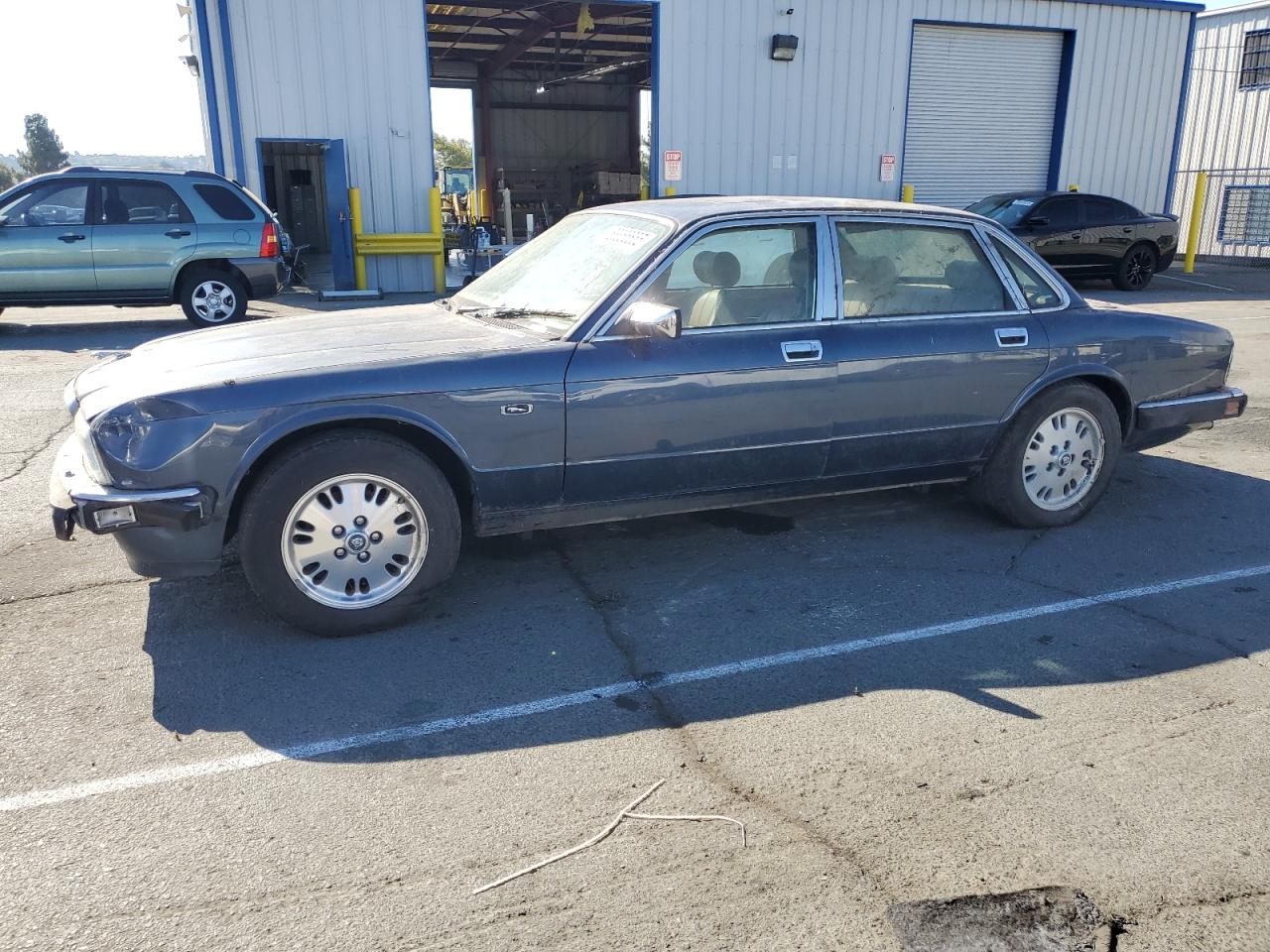 1994 Jaguar Xj6 Blue vin: SAJHX1744RC694427