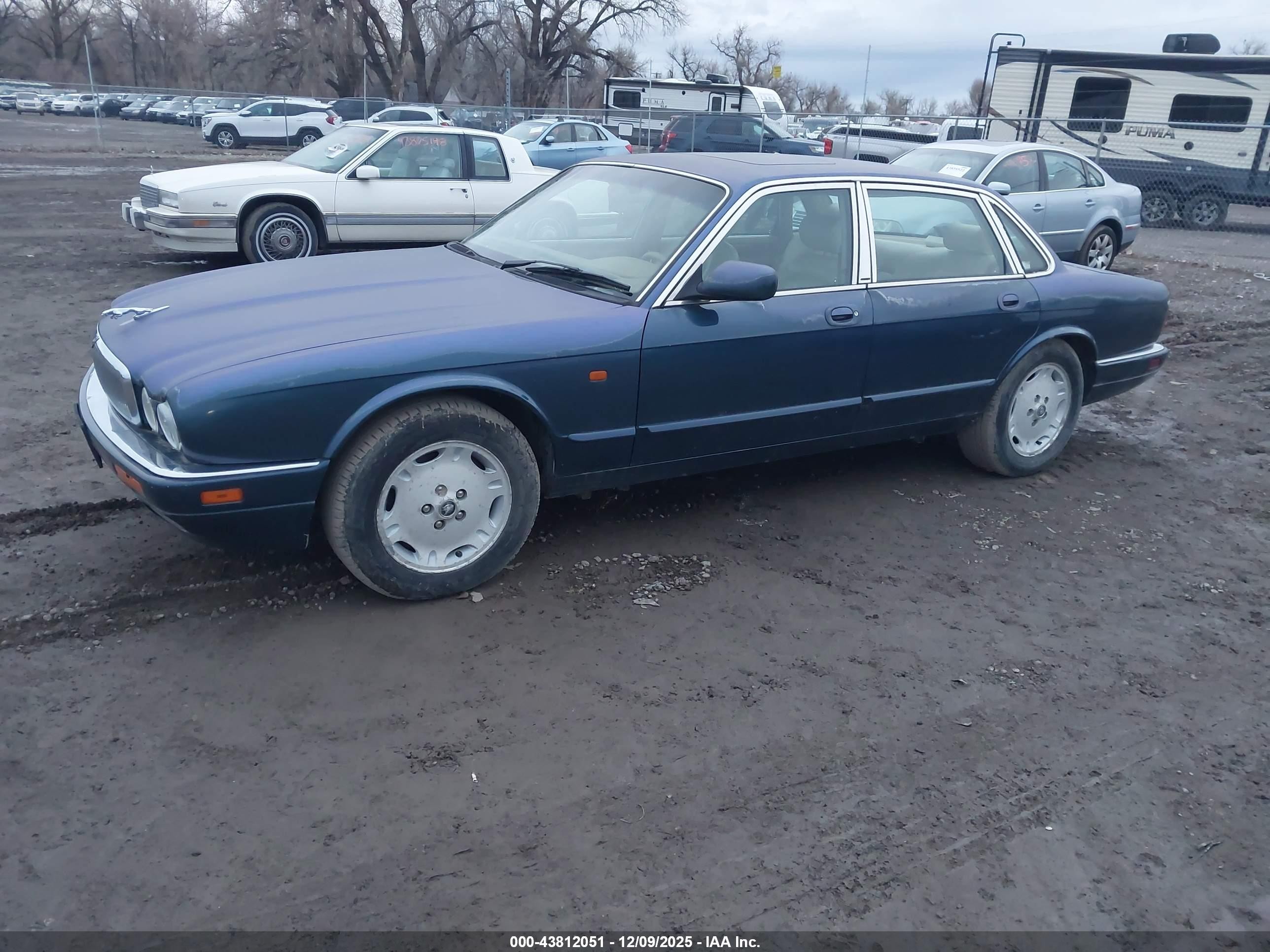 1996 Jaguar Xj6   Синий vin: SAJHX1748TC754944