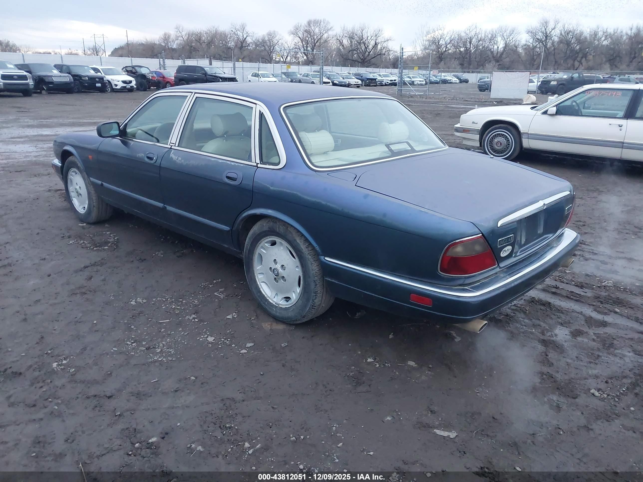 1996 Jaguar Xj6   Синий vin: SAJHX1748TC754944
