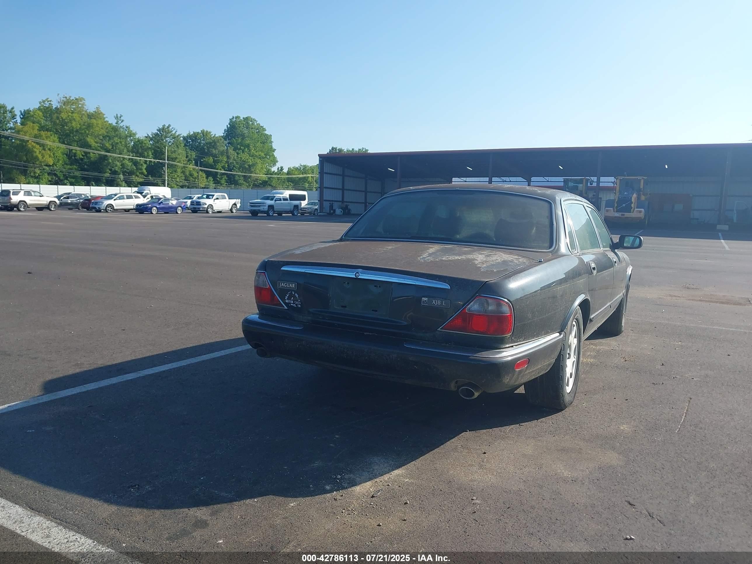 1999 Jaguar Xj8 L Black vin: SAJHX6044XC861552