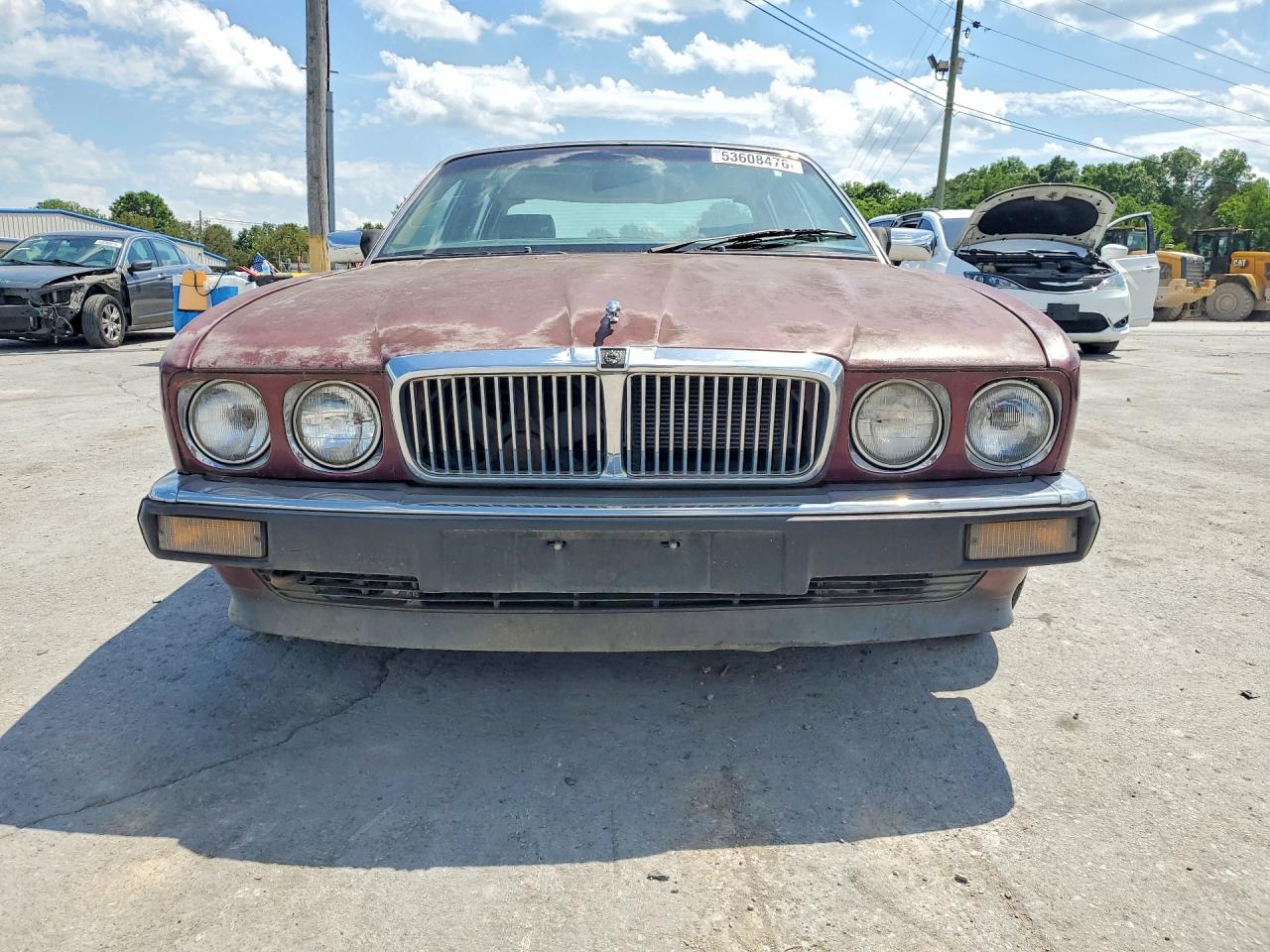1989 Jaguar Xj6 Maroon vin: SAJHY1542KC564622