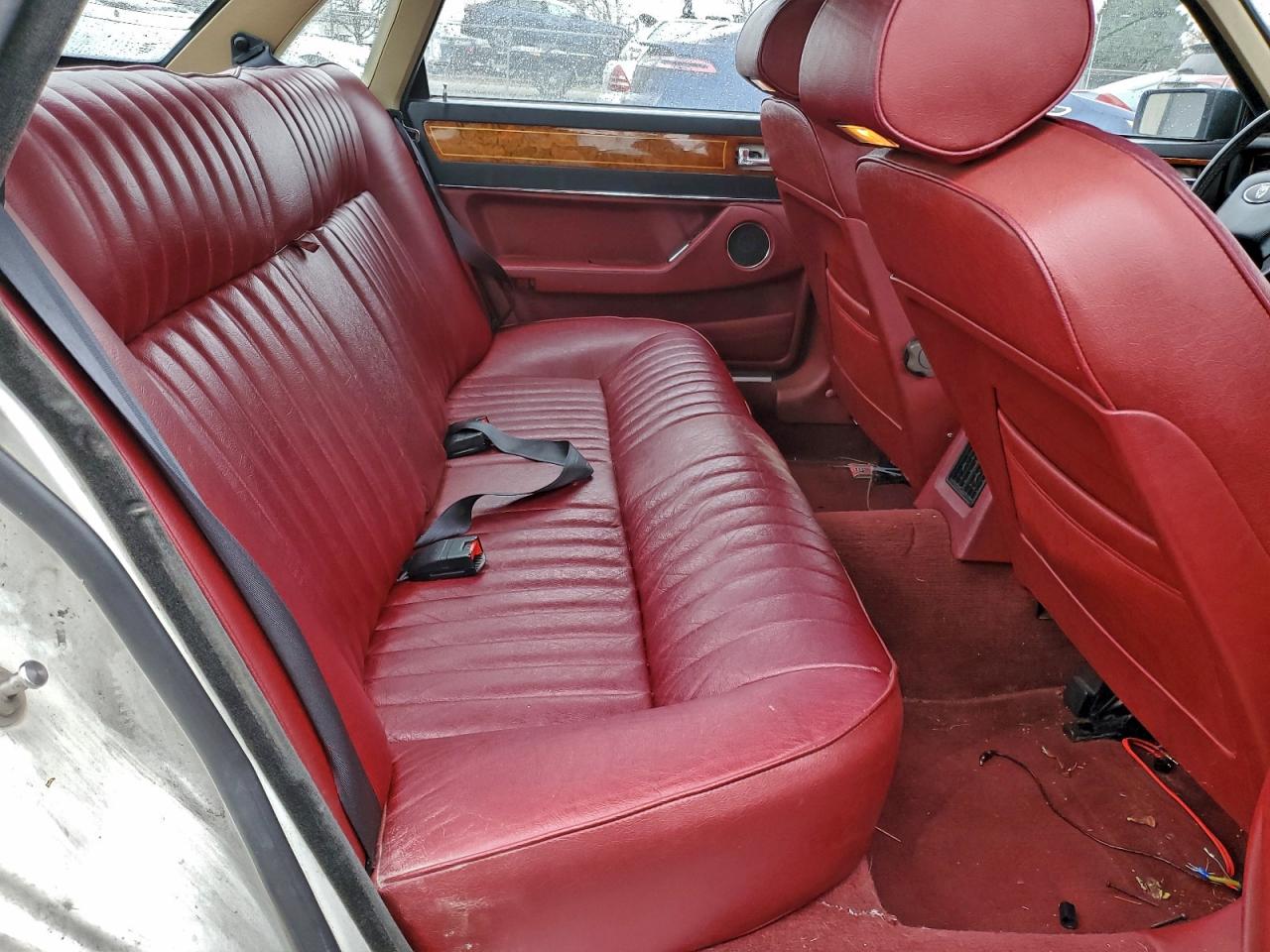 1989 Jaguar Xj6 White vin: SAJHY154XKC587906