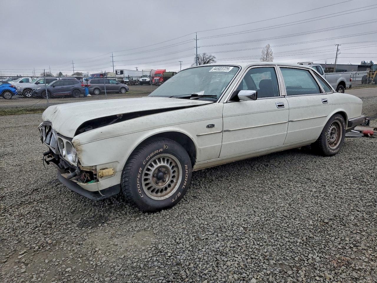 1989 Jaguar Xj6 White vin: SAJHY154XKC587906