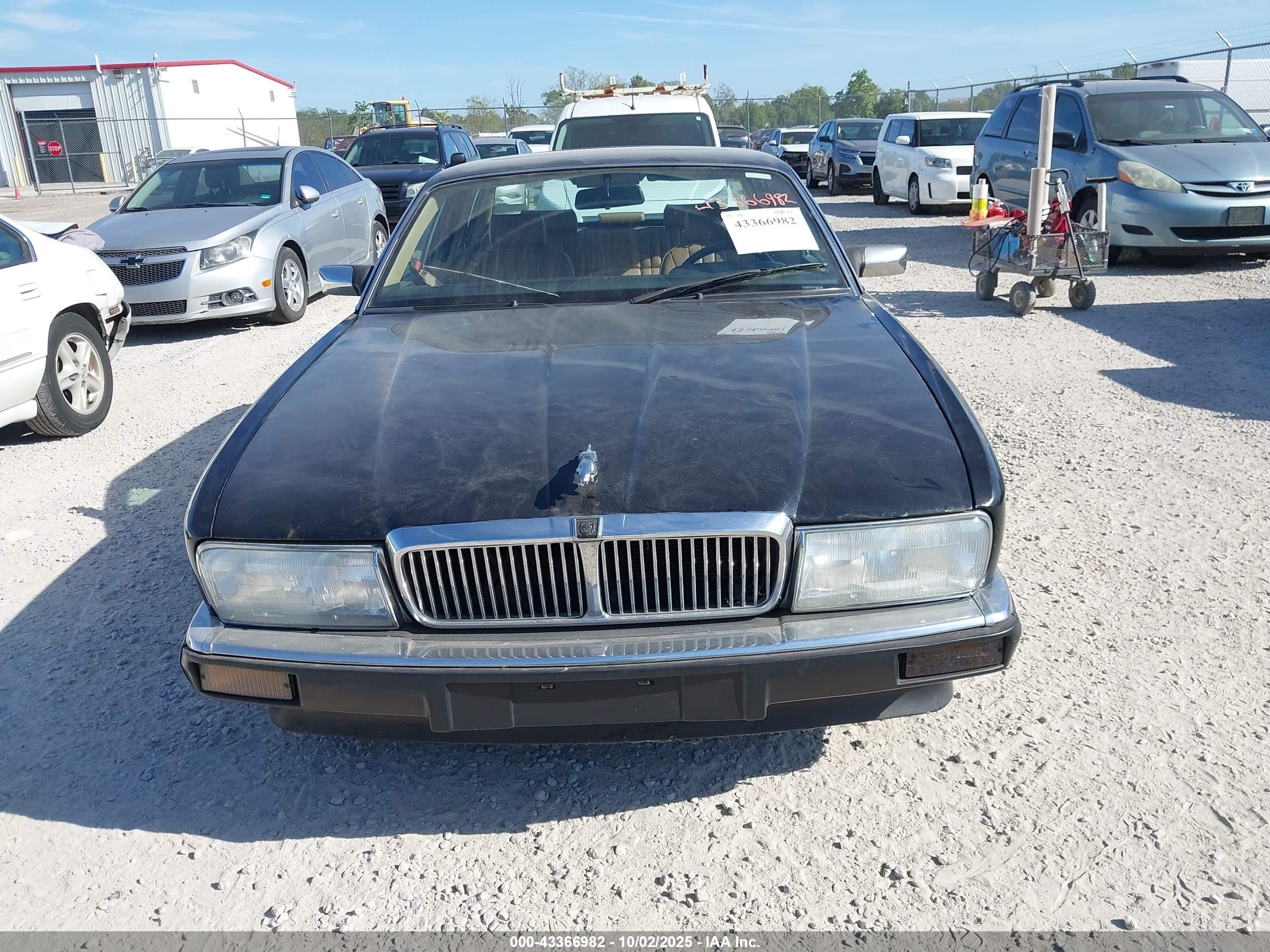 1990 Jaguar Xj6 Sovereign Black vin: SAJHY1747LC591166