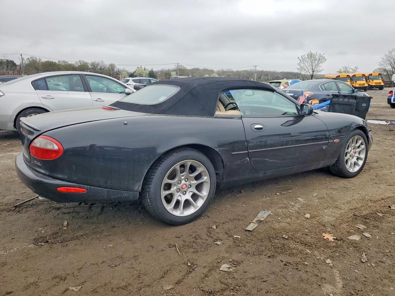 2000 Jaguar Xkr Black vin: SAJJA42BXYPA01543