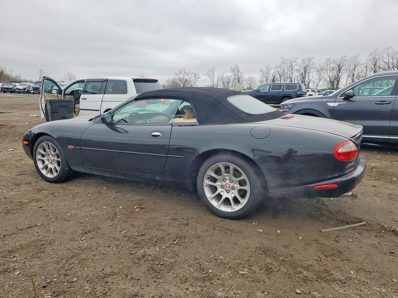 2000 Jaguar Xkr Black vin: SAJJA42BXYPA01543