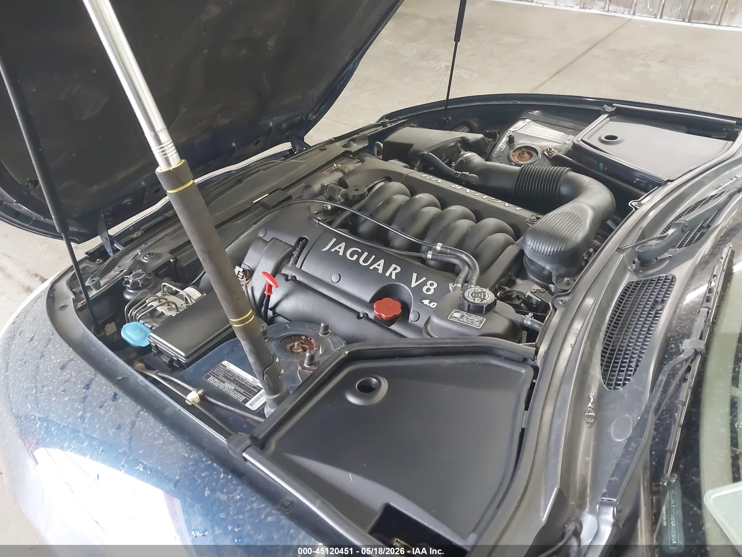 2000 Jaguar Xk8   Blue vin: SAJJA42C0YNA02804