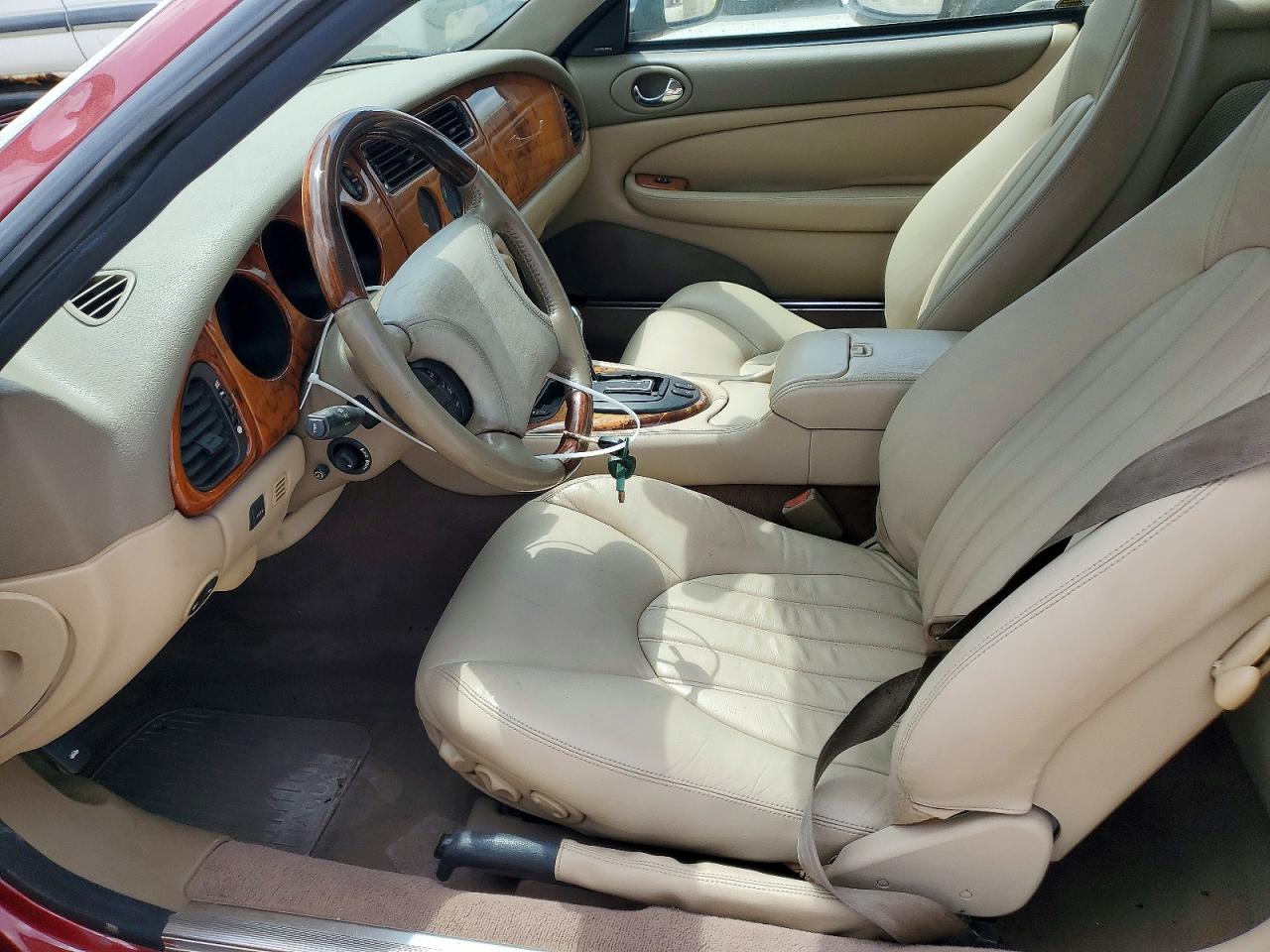 2000 Jaguar Xk8 Maroon vin: SAJJA42C7YNA03402