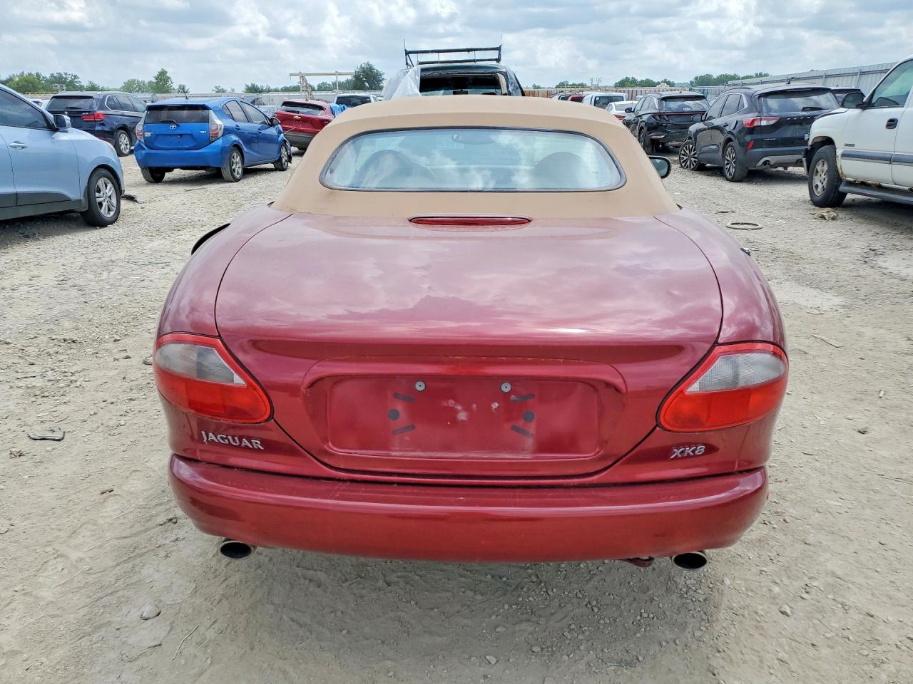 2000 Jaguar Xk8 Maroon vin: SAJJA42C7YNA03402