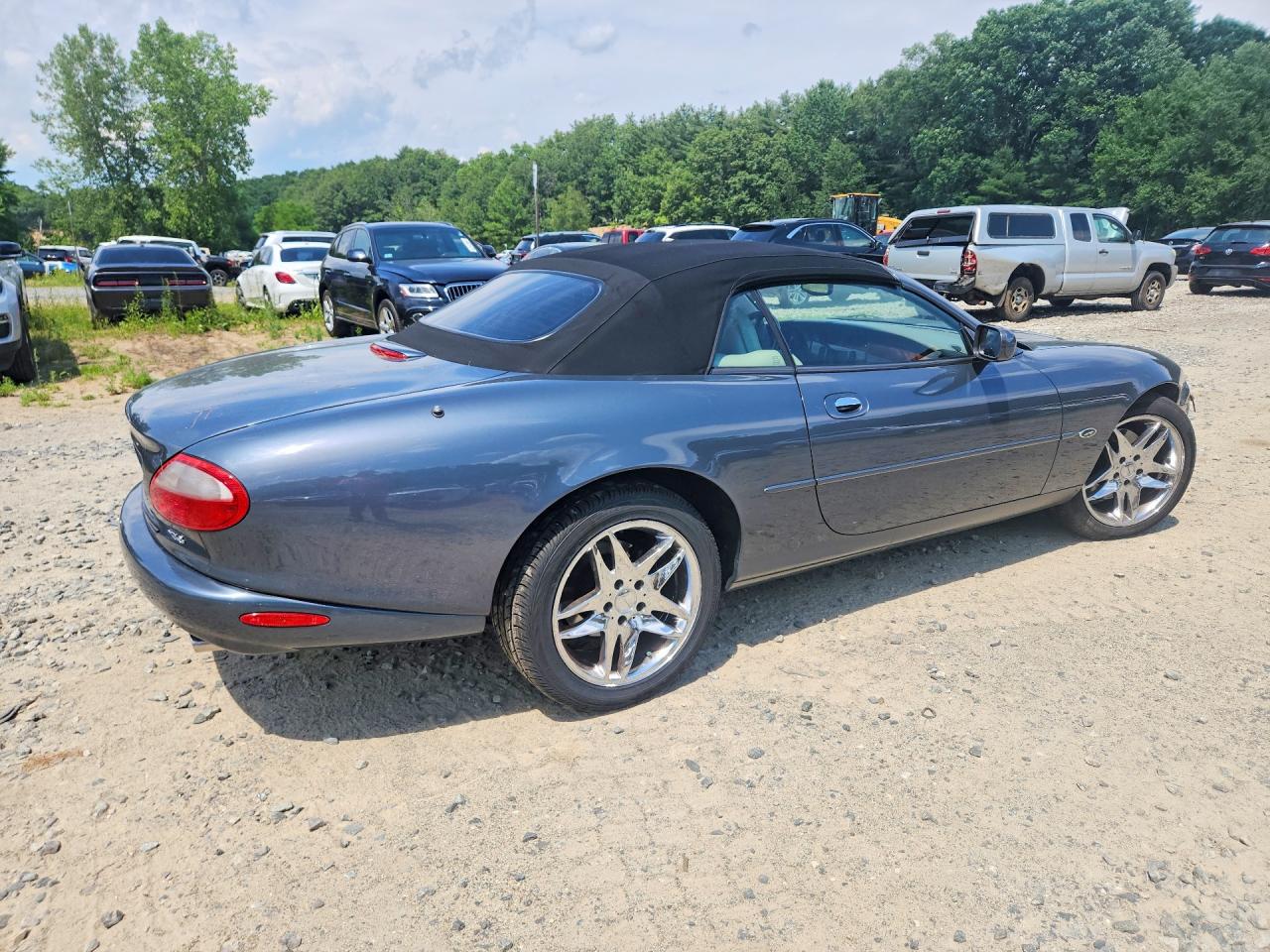 2000 Jaguar Xk8 Silver vin: SAJJA42C7YNA07854