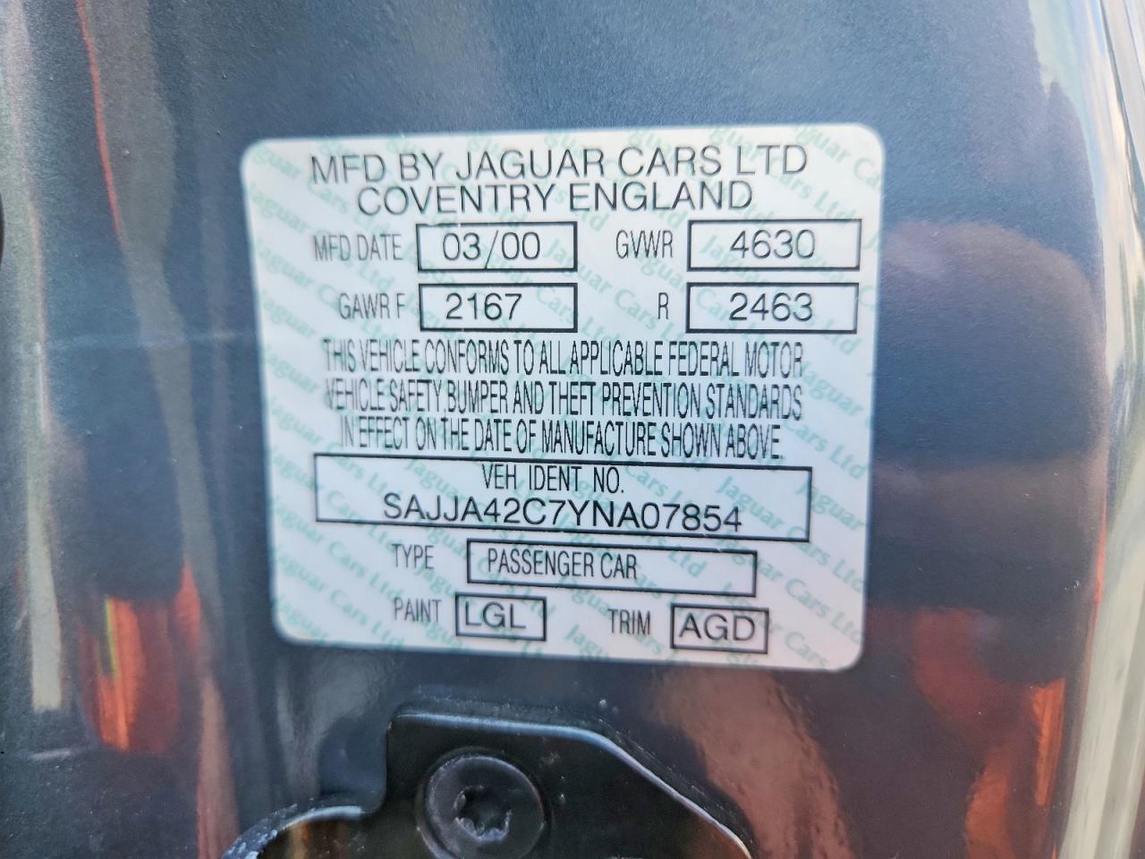 2000 Jaguar Xk8 Silver vin: SAJJA42C7YNA07854