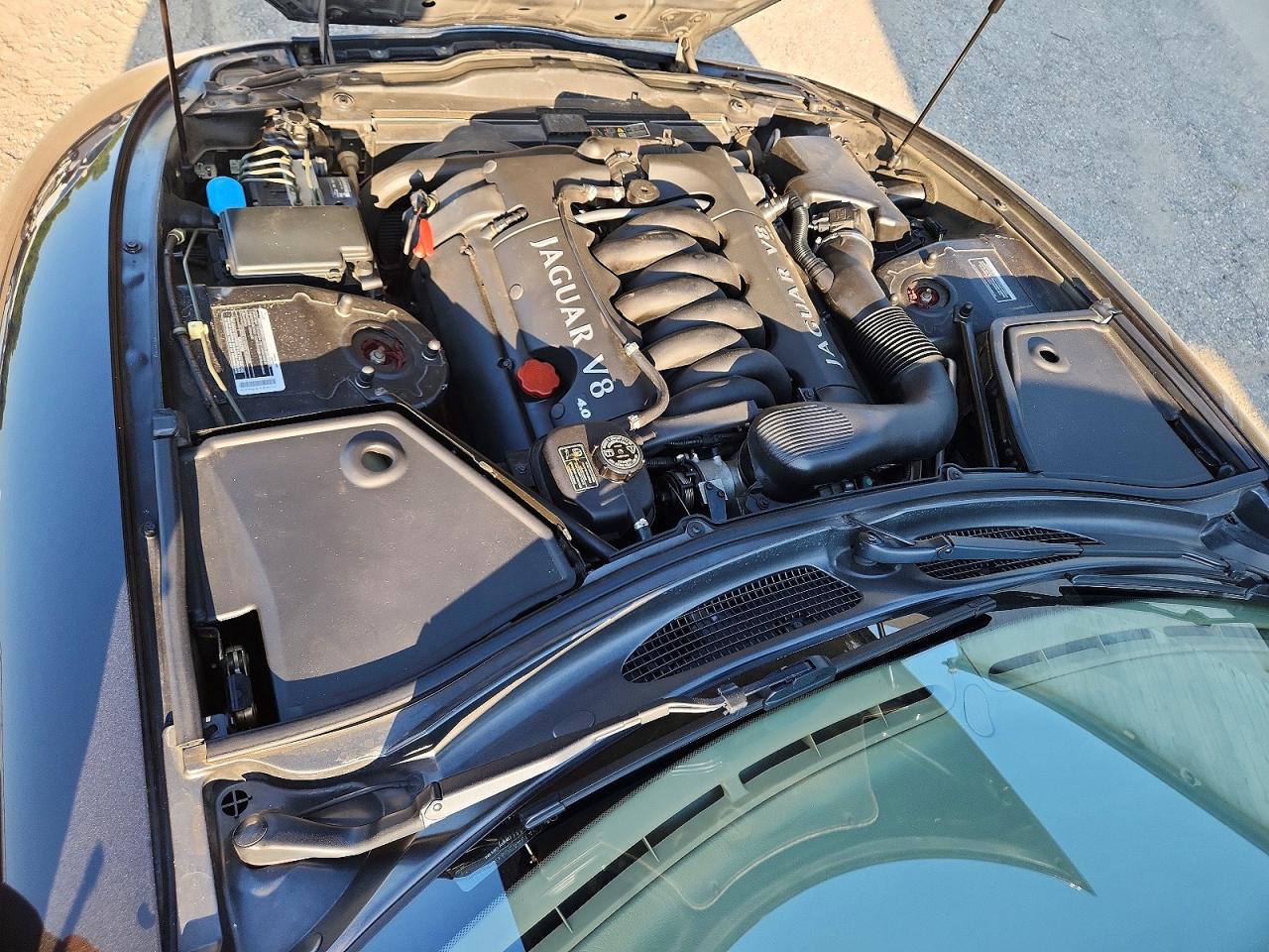 2000 Jaguar Xk8 Черный vin: SAJJA42C9YNA09427