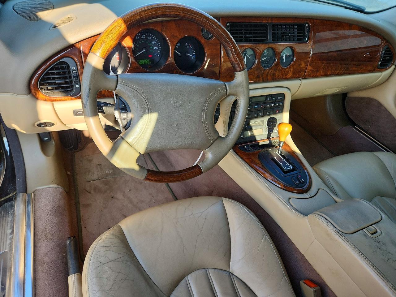 2000 Jaguar Xk8 Черный vin: SAJJA42C9YNA09427